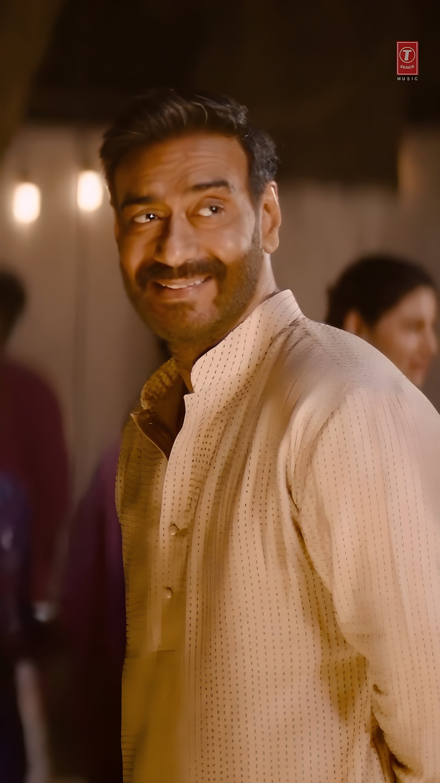 Ajay Devgn Announces Release Of ‘Tumhe Dillagi’ Music Video From Raid 2 Ajay Devgn Announces Release Of 'Tumhe Dillagi' Music Video From Raid 2