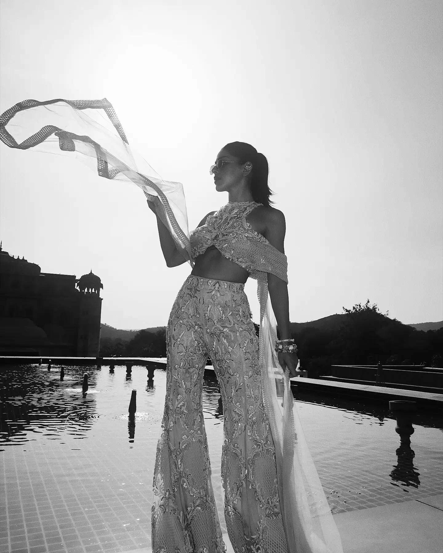 Alaya Furniturewala Radiates Sunshine in Latest Instagram Post