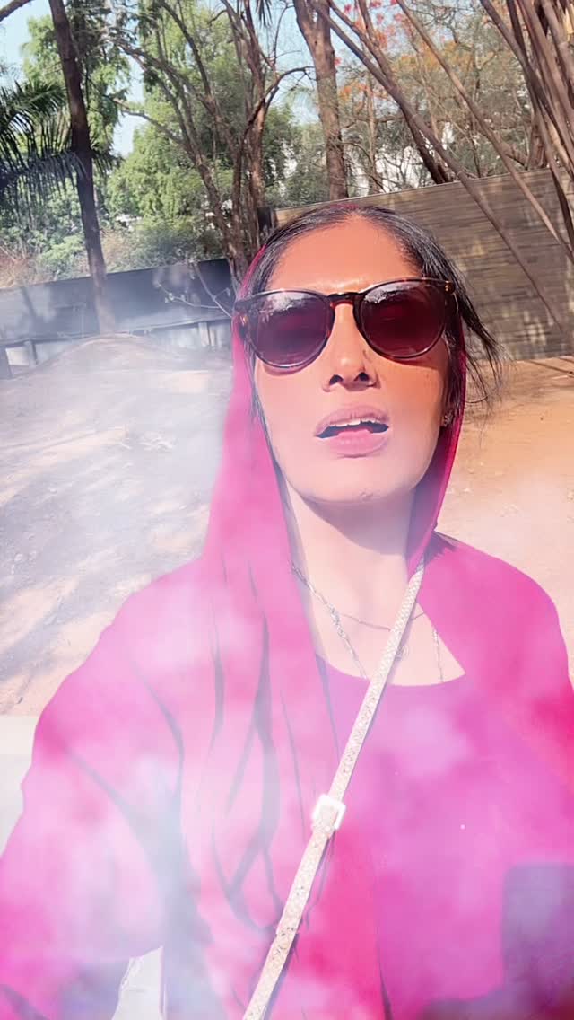 Anu Aggarwal Celebrates Earth Day With Environmental Message Anu Aggarwal Celebrates Earth Day With Environmental Message