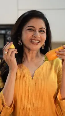 Bhagyashree Shares Summer Salad Recipe For Health Enthusiasts