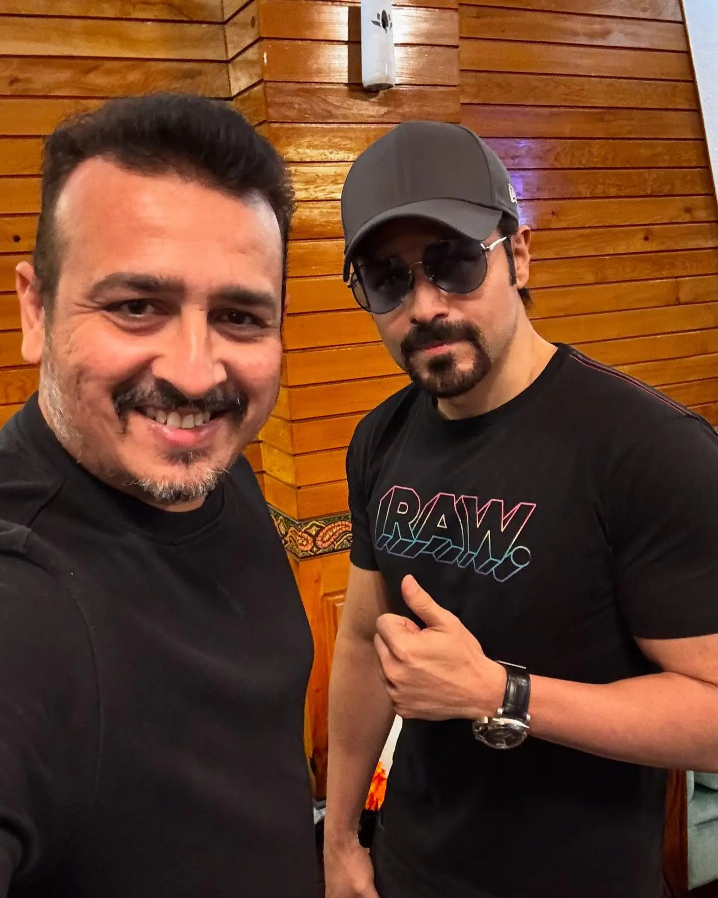 “Ground Zero Red Carpet Screening in Srinagar After 38 Years” Emraan Hashmi's 'Ground Zero' Makes History With First Red Carpet Screening In Srinagar After 38 Years