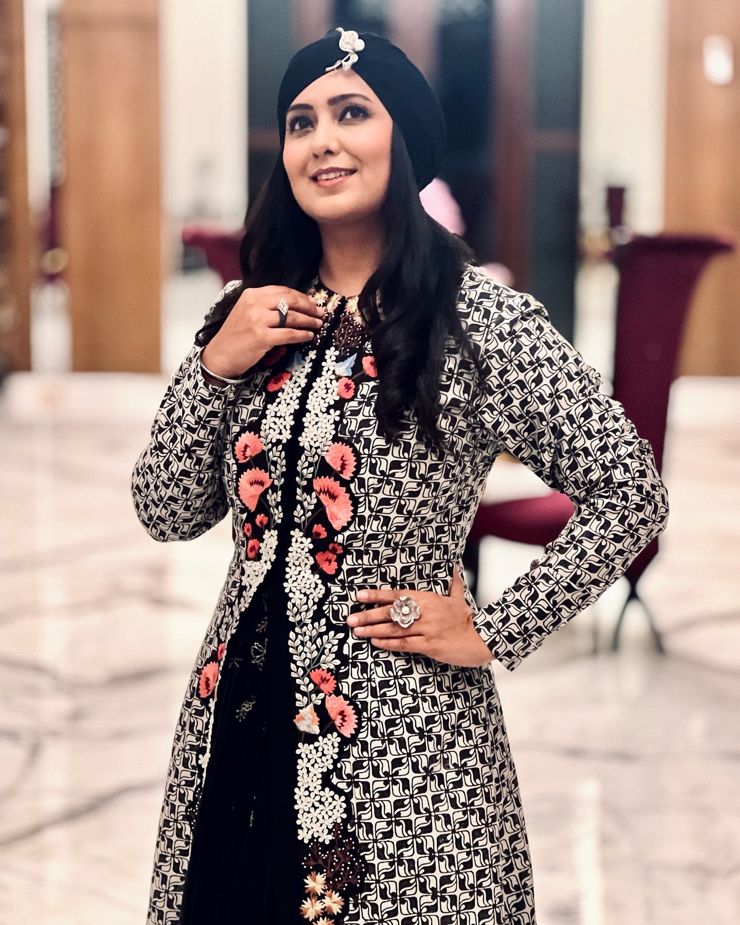 The singer captivates Jaipur with a dazzling live gig performance and impeccable style.