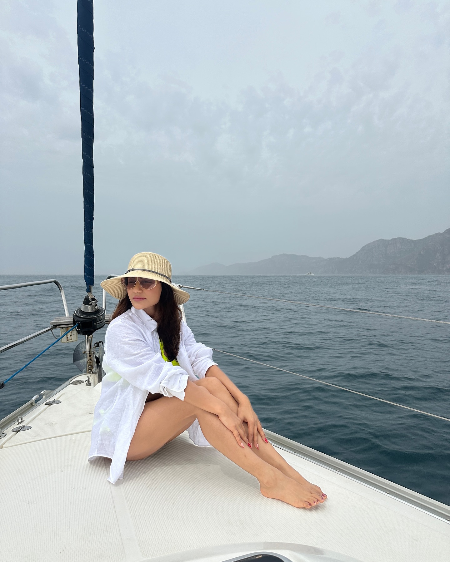The actor shares a serene moment, offering her followers a glimpse of her calm side. 