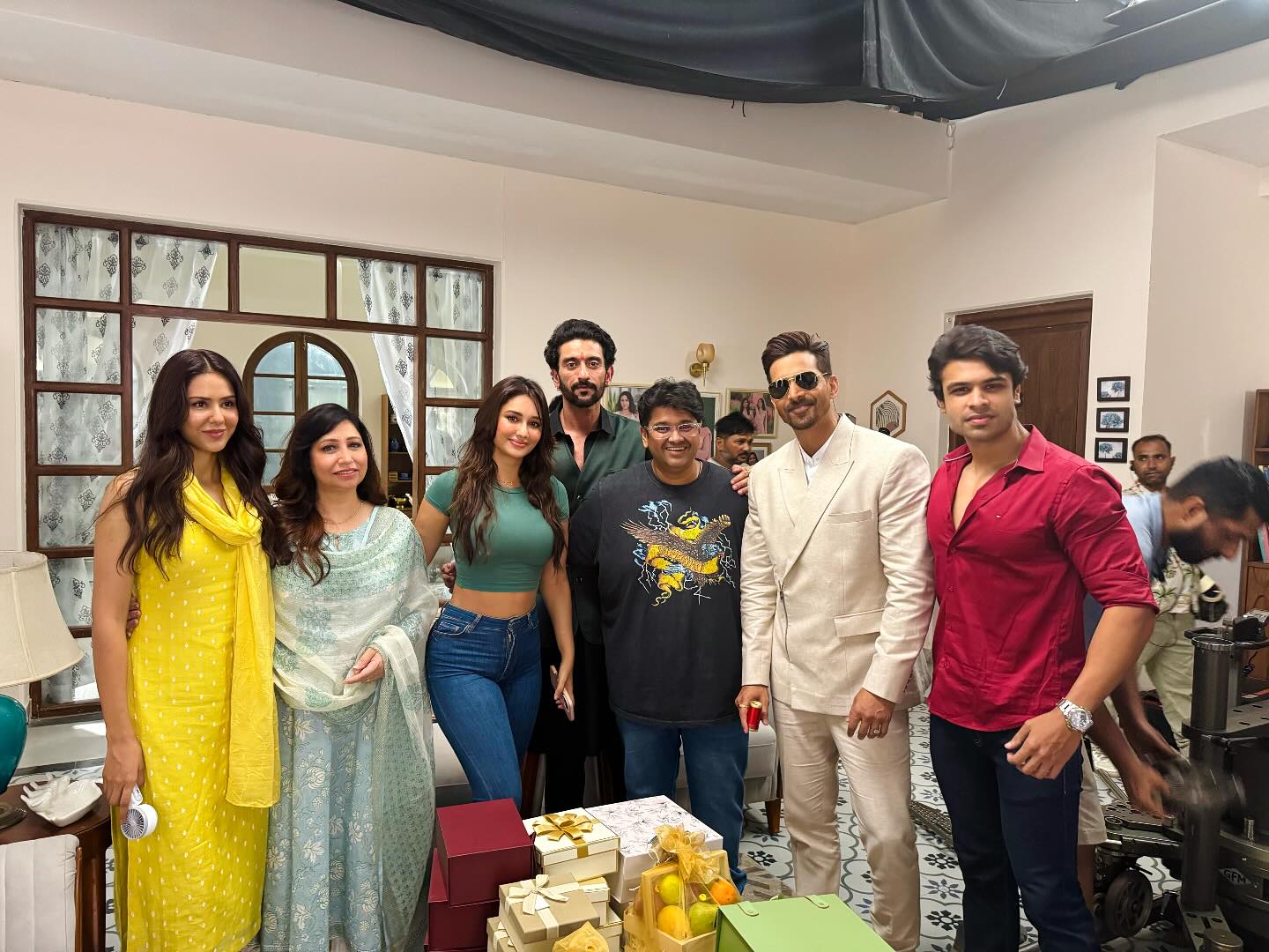 Stars From Milap Zaveri’s Projects Unite For A Crossover Moment Milap Zaveri's Film Universe Expands As Stars From 'Tera Yaar Hoon Main' Visit New Movie Set
