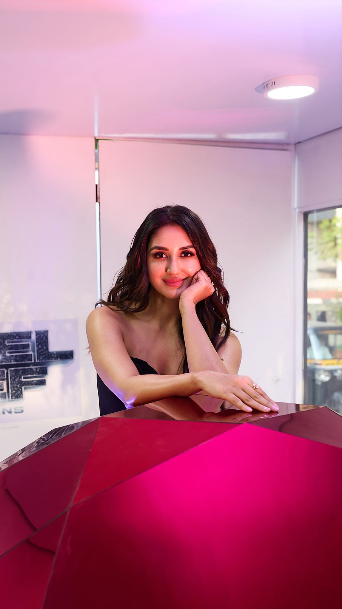 Nikita Dutta Steals Hearts In Netflix’s ‘Jewel Thief’ Alongside Saif Ali Khan Actress shines in star-studded heist thriller that premiered recently on the streaming platform.