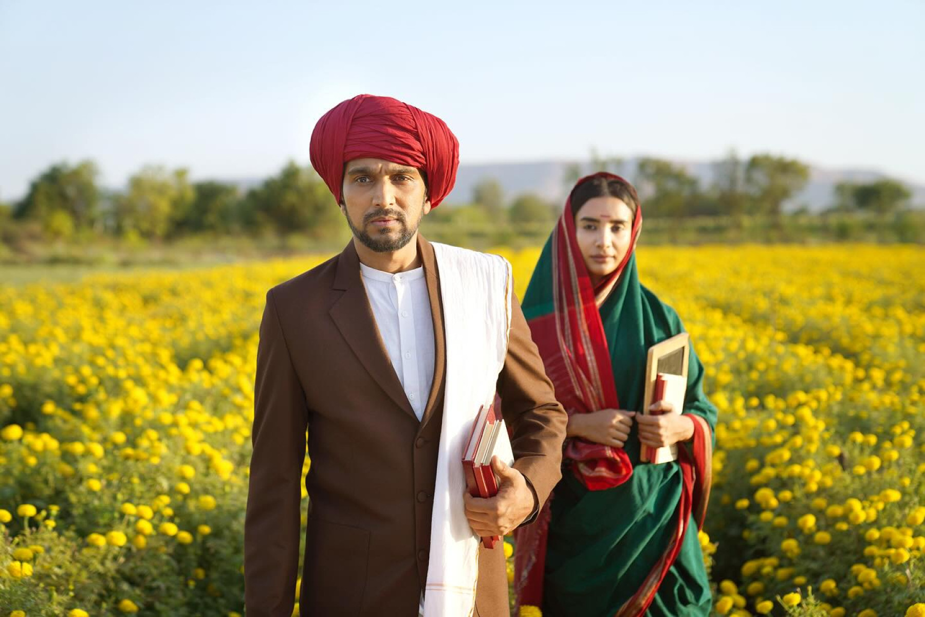 Patralekha Urges Fans To Watch ‘Phule’ In Theaters, Praises Co-Star Pratik Gandhi Actress shares behind-the-scenes glimpses of biopic celebrating social reformers
