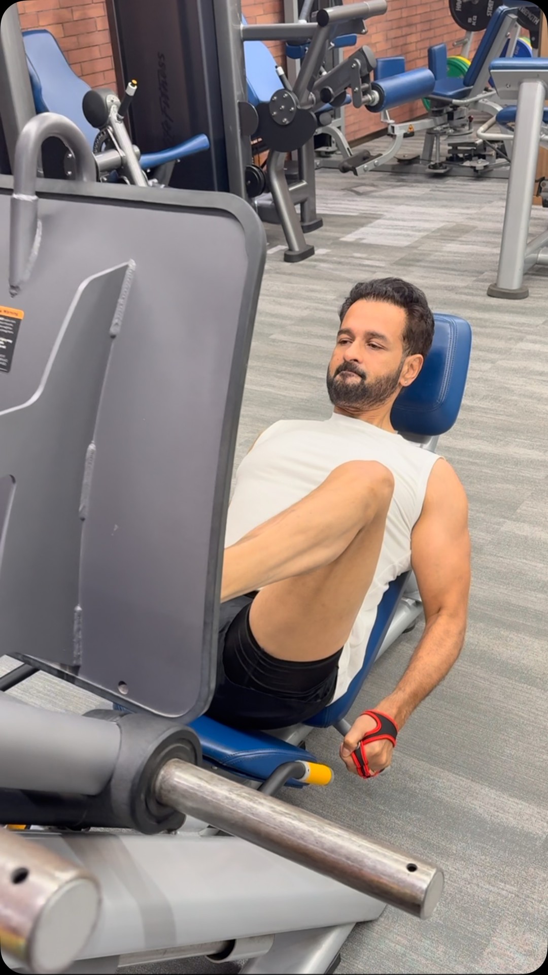Rohit Roy Begins Ankle Rehab Journey, Credits Gattu Kapoor For Form Correction Inspiration Rohit Roy Begins Ankle Rehab Journey, Credits Gattu Kapoor For Form Correction Inspiration