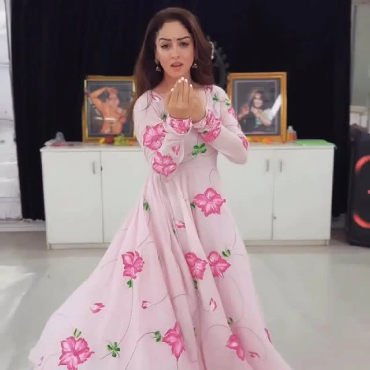 Actress commemorates dance as her soulful, timeless art form.