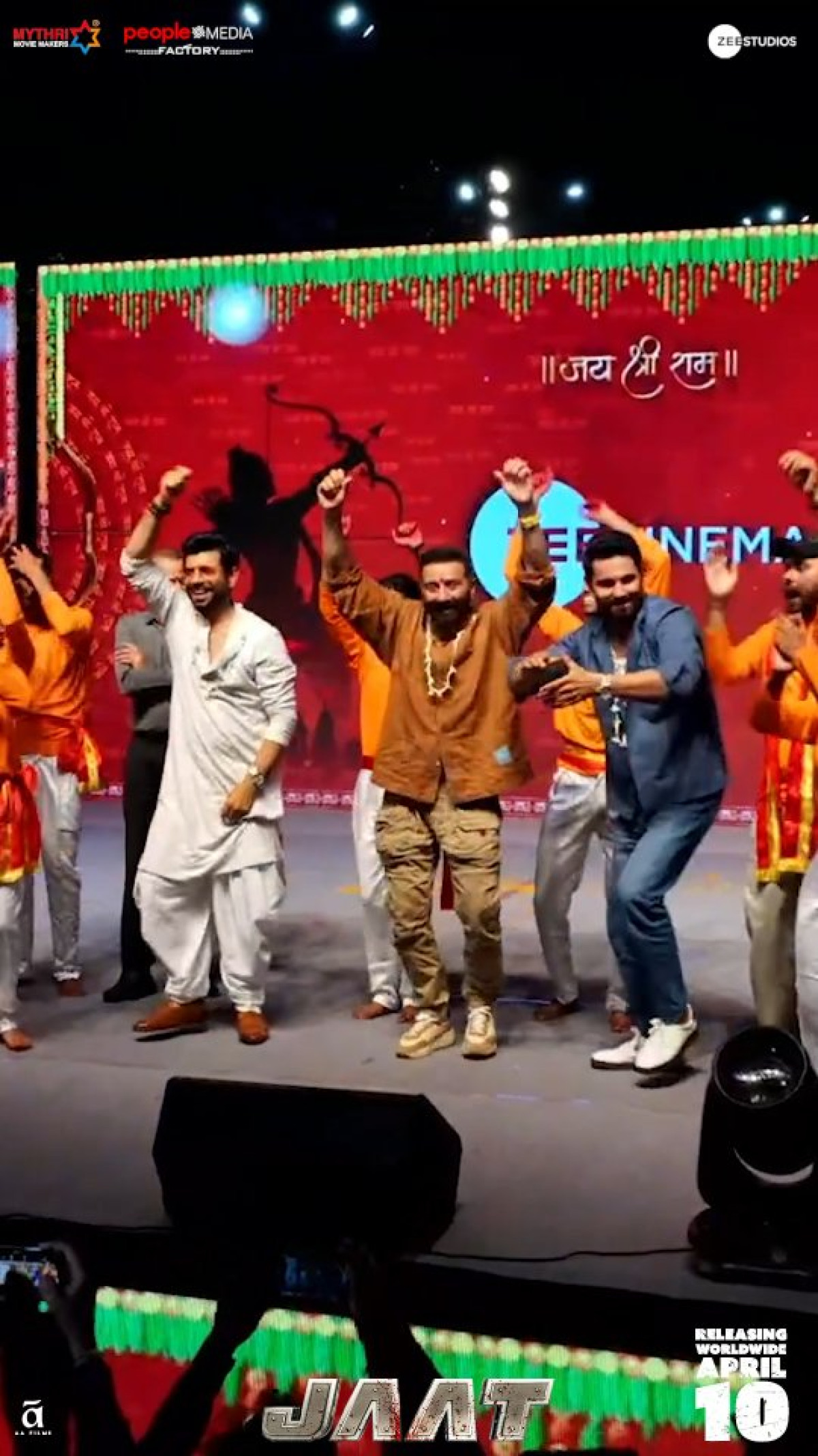 Star-Studded Celebration At Rama Navami Event In Banaras Jaat's team makes it lively.