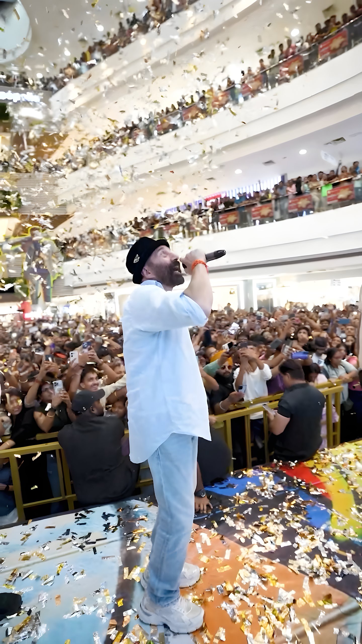 Sunny Deol’s Pune Visit For Jaat Promotion Draws Huge Crowd Fans enthralled by action superstar's nationwide tour.
