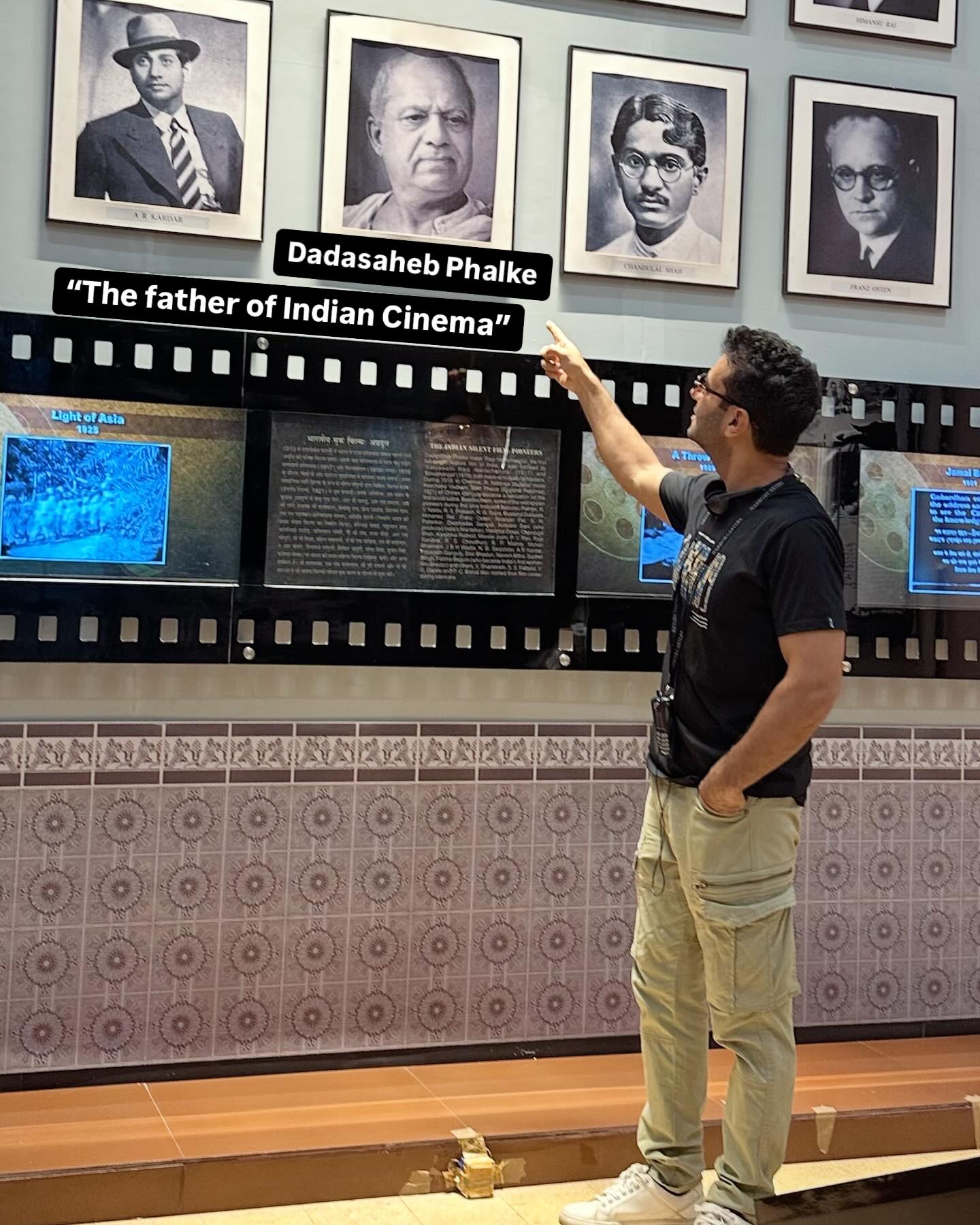 Tariq Bhat Pays Tribute To Dadasaheb Phalke, The Father Of Indian Cinema Tariq Bhat Pays Tribute To Dadasaheb Phalke, The Father Of Indian Cinema