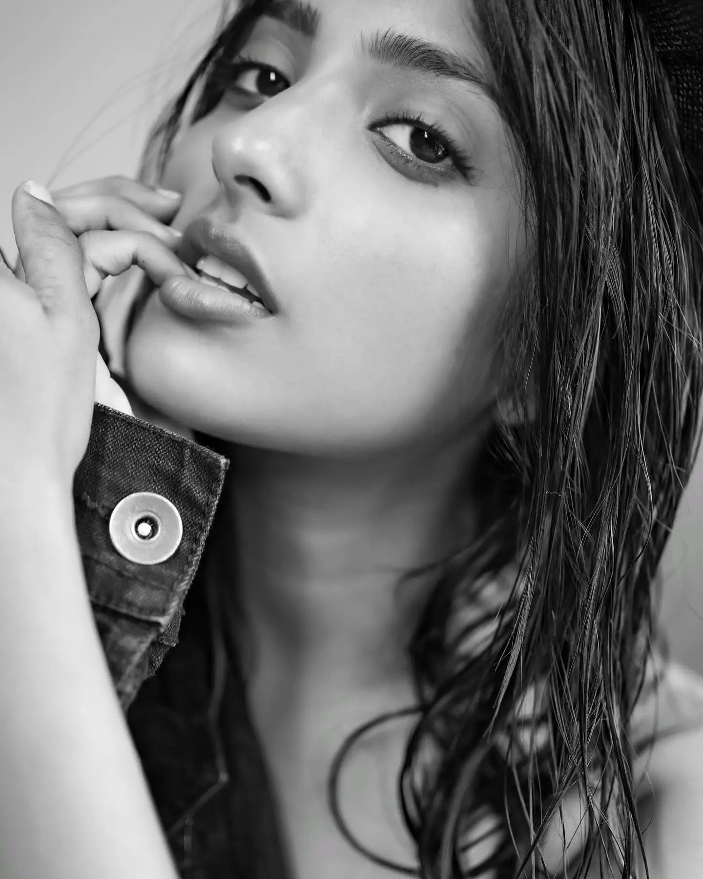 Ulka Gupta Strikes a Pose in a Bold Monochrome Photoshoot