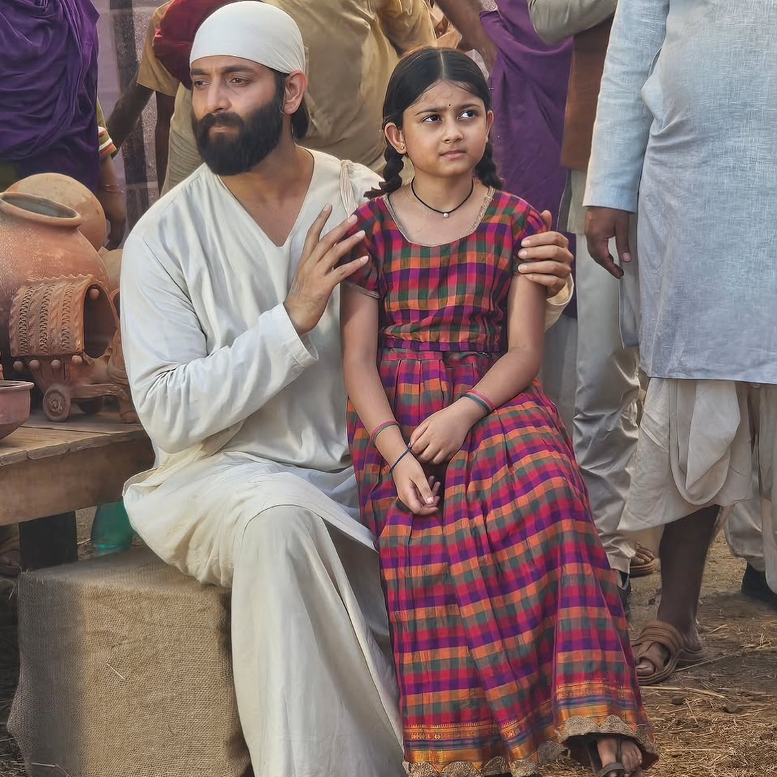 Vineet Raina Shares Adorable Glimpse Of His Role With ‘Guthli’ In Shirdi Wale Sai Baba Vineet Raina Shares Adorable Glimpse Of His Role With 'Guthli' In Shirdi Wale Sai Baba