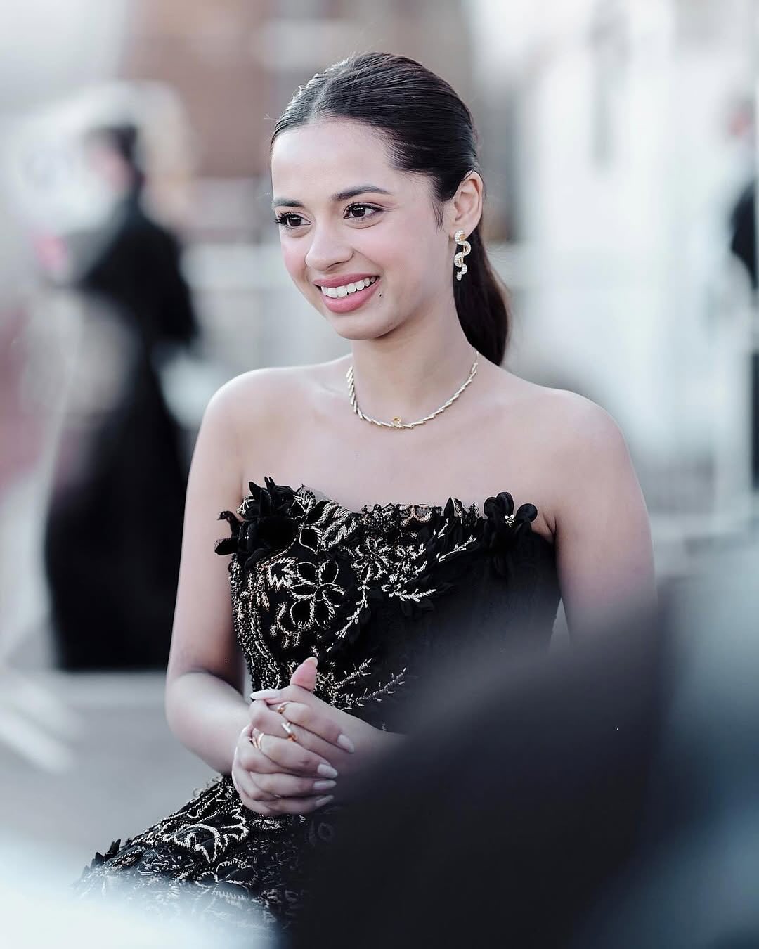 17-Year-Old Nitanshi Goel Stuns At Cannes 2025 Debut