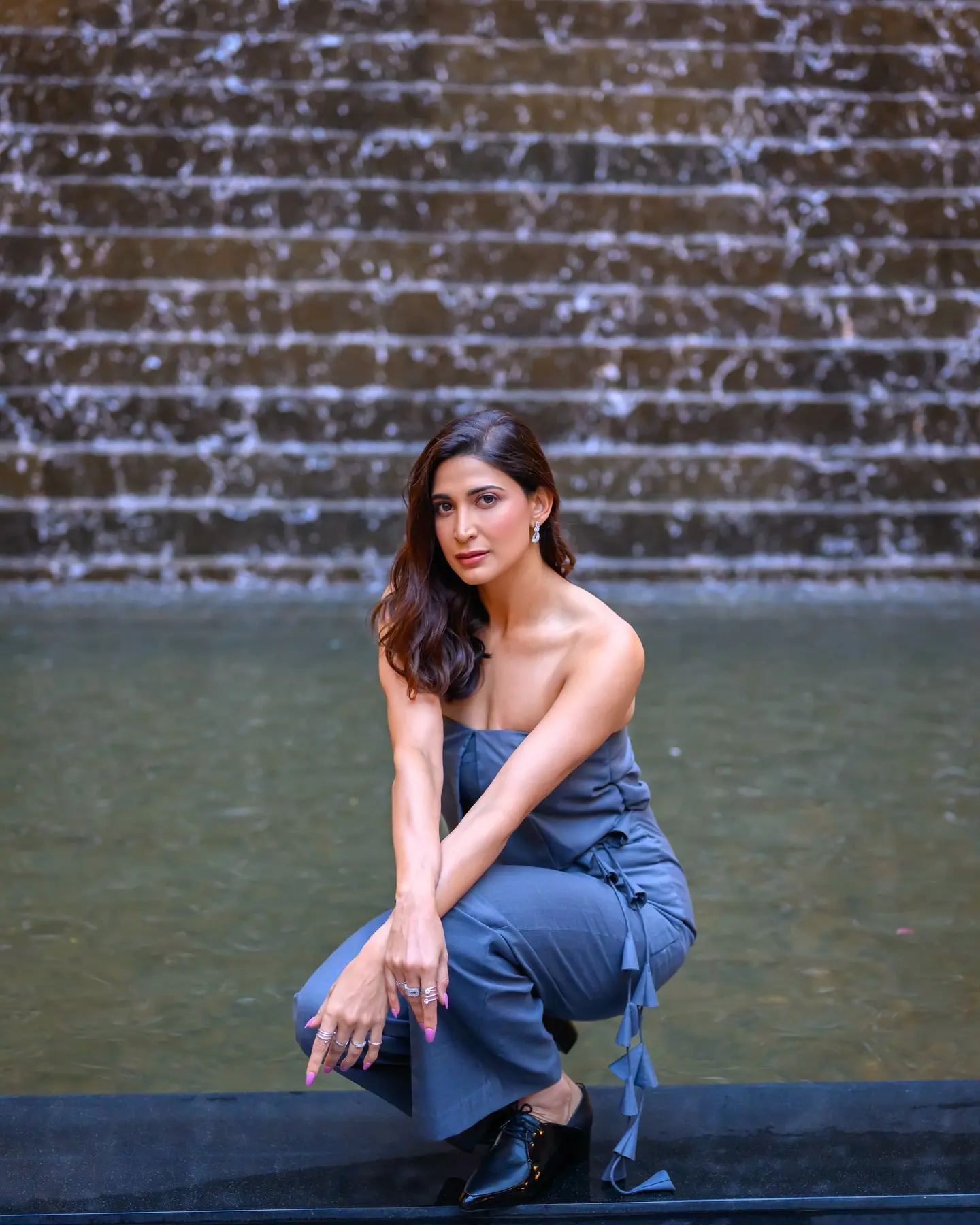 Aahana Kumra Defies Time With Bold Style Statement