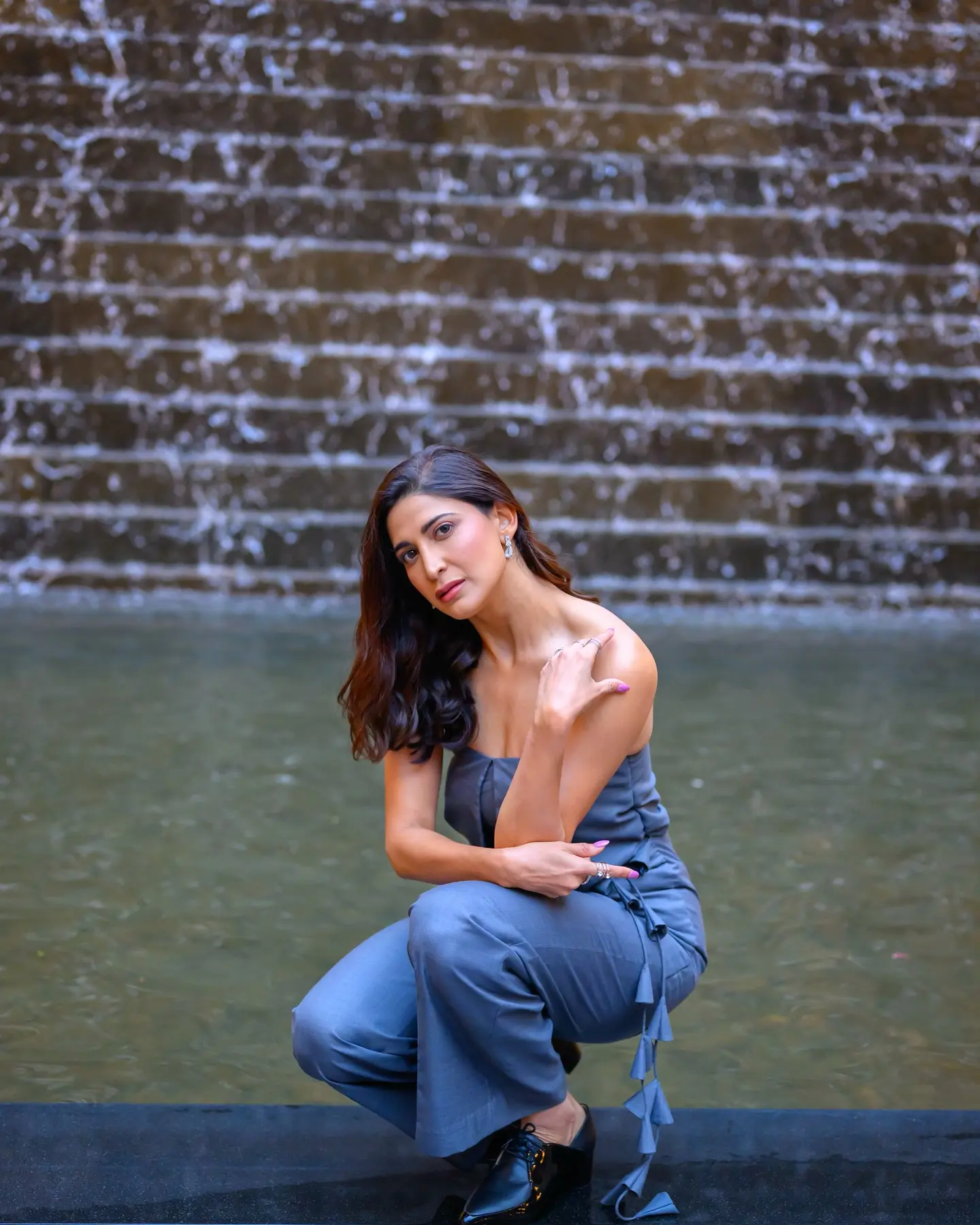 Aahana Kumra Defies Time With Bold Style Statement