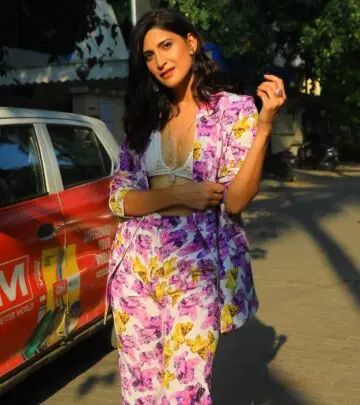 Stranded in Andheri, the versatile star humorously tweets her road trip mishap with a smile