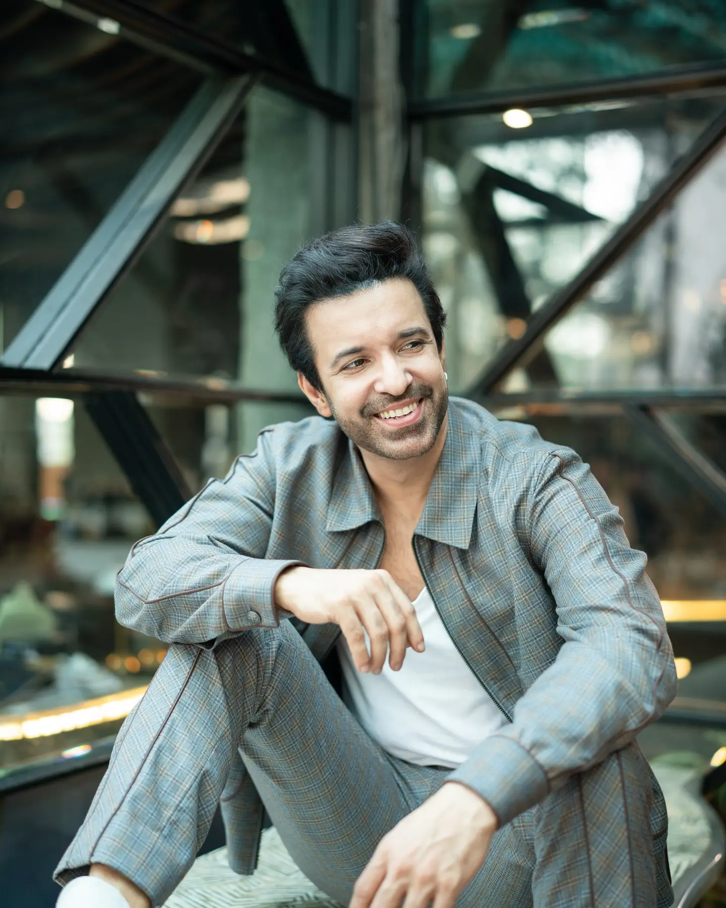 Aamir Ali Embraces Effortless Style On Instagram