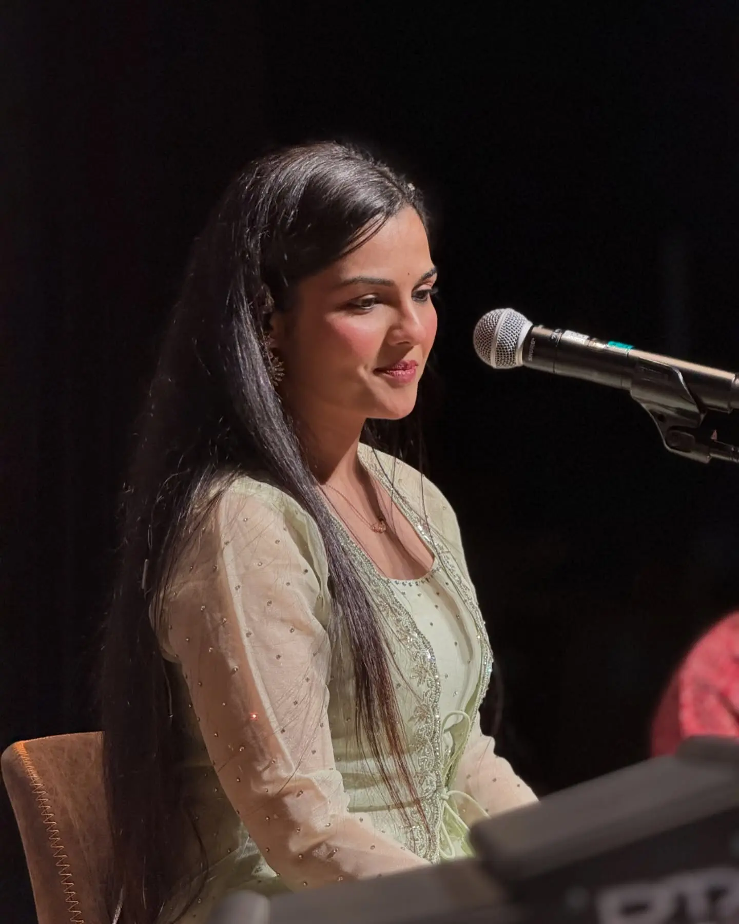 Aarya Ambekar’s Tokyo Solo Concert Tokyo audience embraced the introverted star with heartfelt performance, joyful memories!!