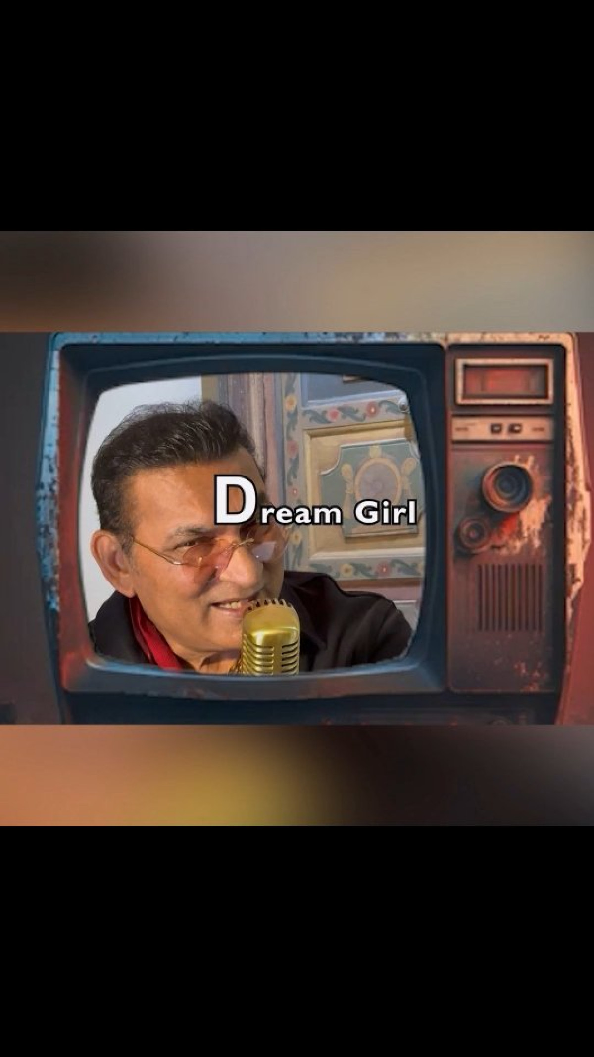 Abhijeet Bhattacharya sings timeless tunes; blending Kishore Kumar spirit, dreamy vibes.