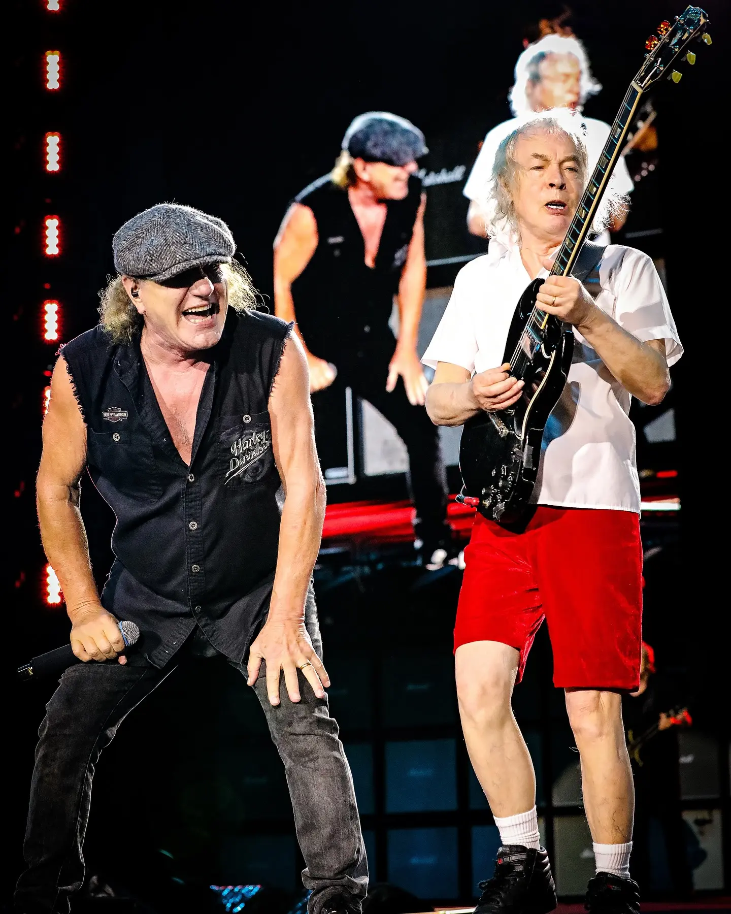 AC/DC Ignites Tampa With PowerUp Tour Kick-Off Rock icon AC/DC is set to electrify Tampa with a dynamic concert series on the PowerUp Tour.