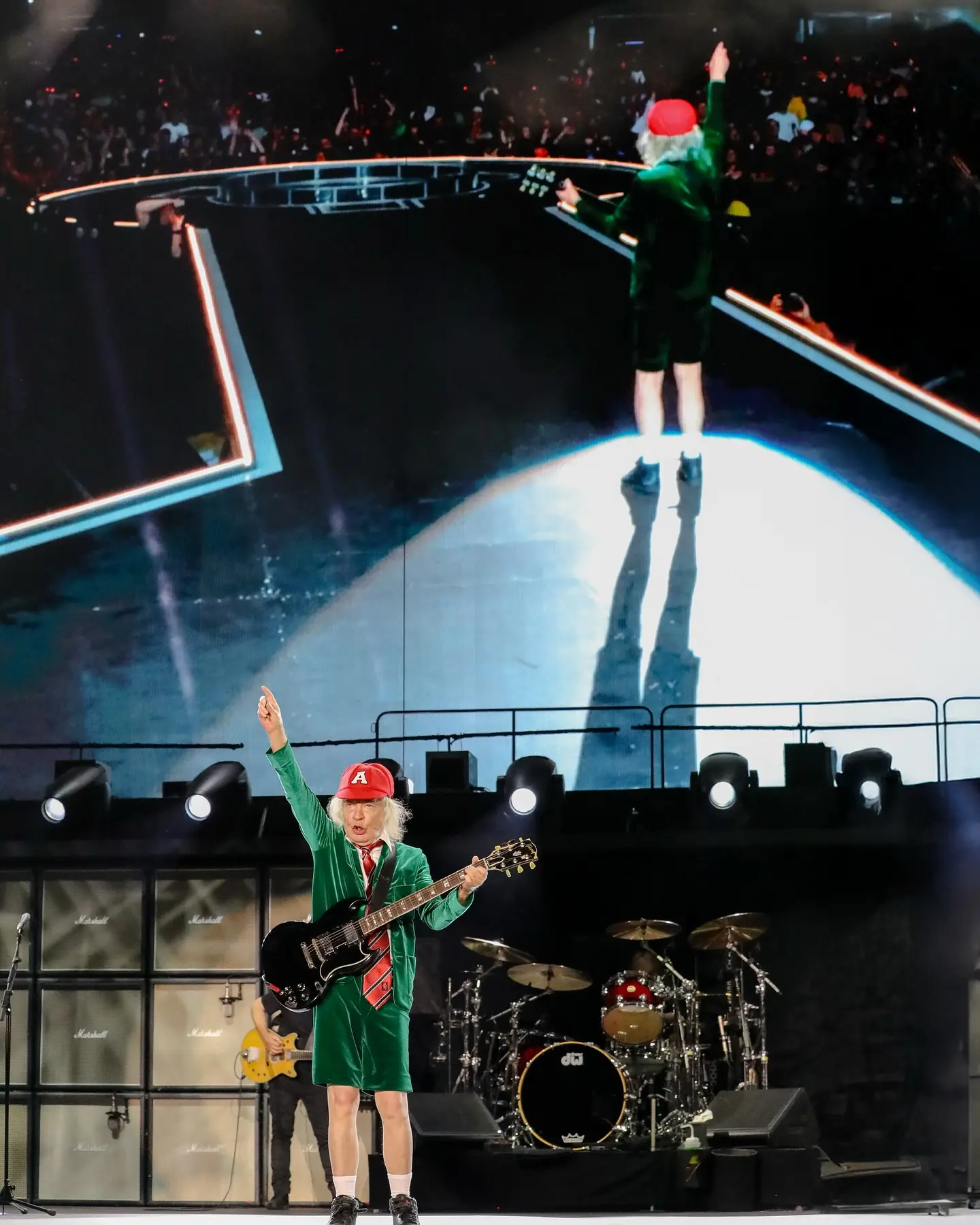AC/DC Salutes Tampa on Power Up Tour Honoring Tampa’s Energy, AC/DC’s Power Up Tour Electrifies Fans with Stunning Live Moments
