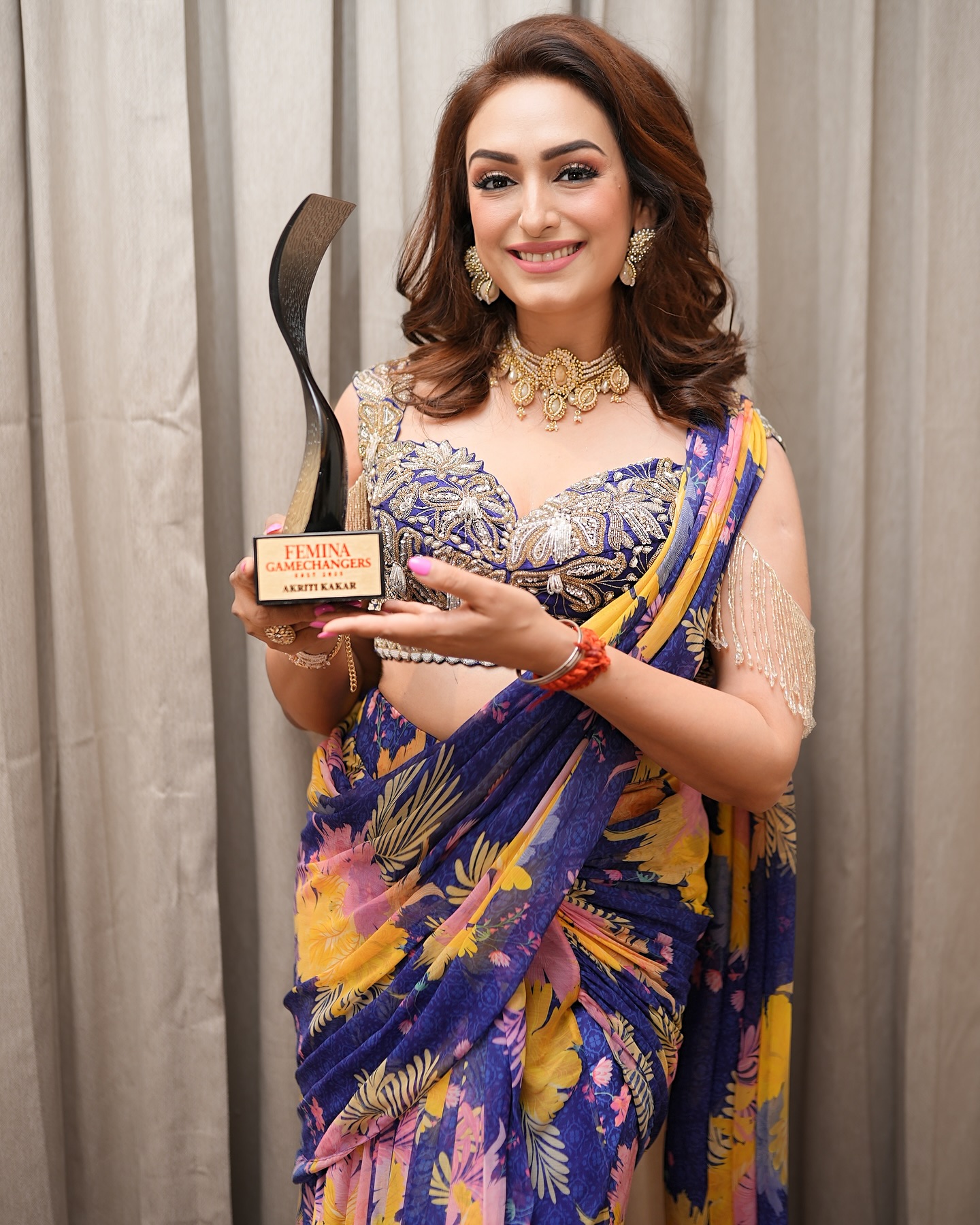 Akriti Kakar Honored As A Gamechanger In Music