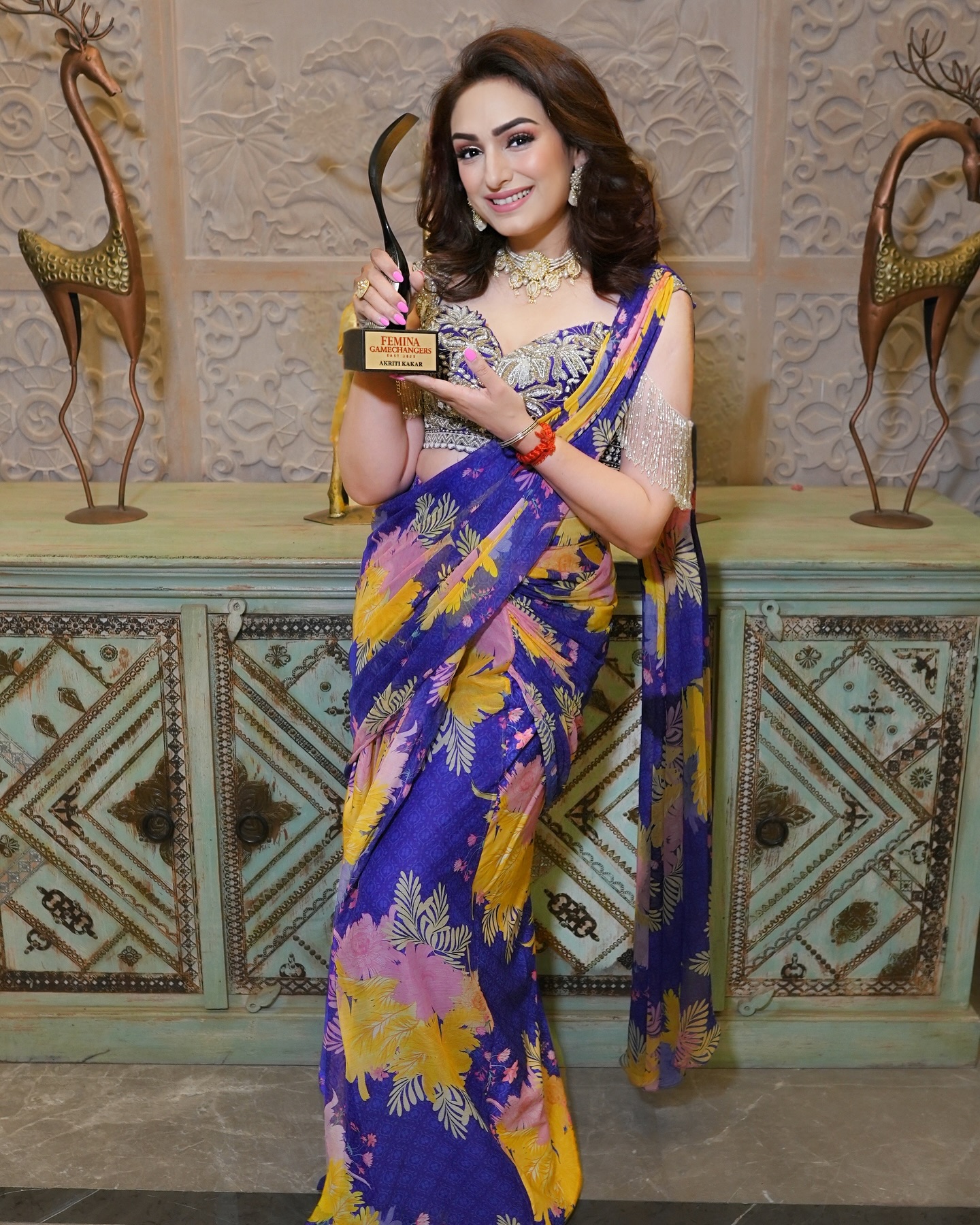 Akriti Kakar Honored As A Gamechanger In Music