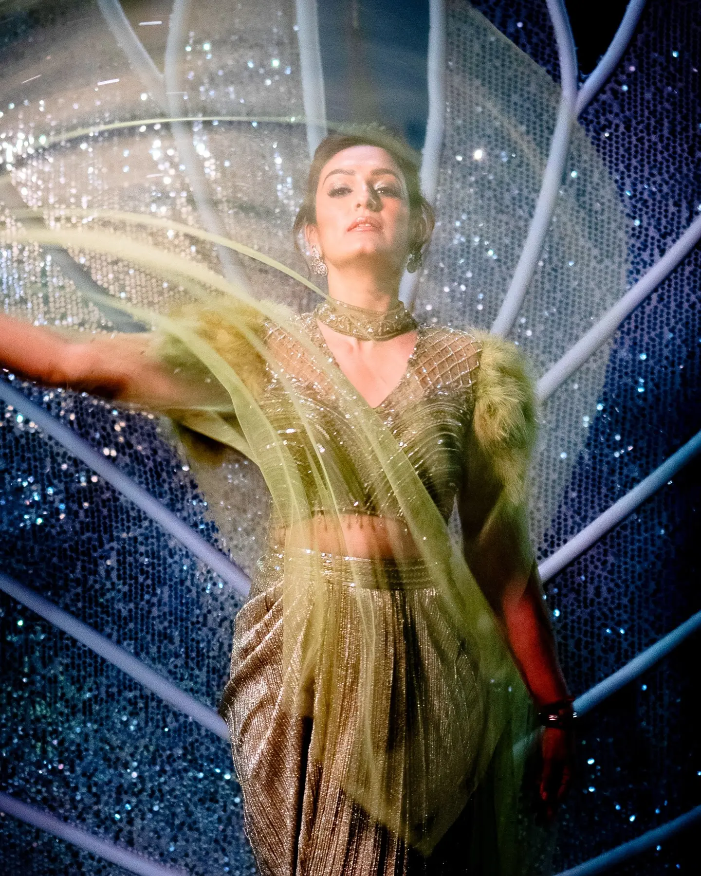 Akriti Kakar Live Inspires Bold Performance
