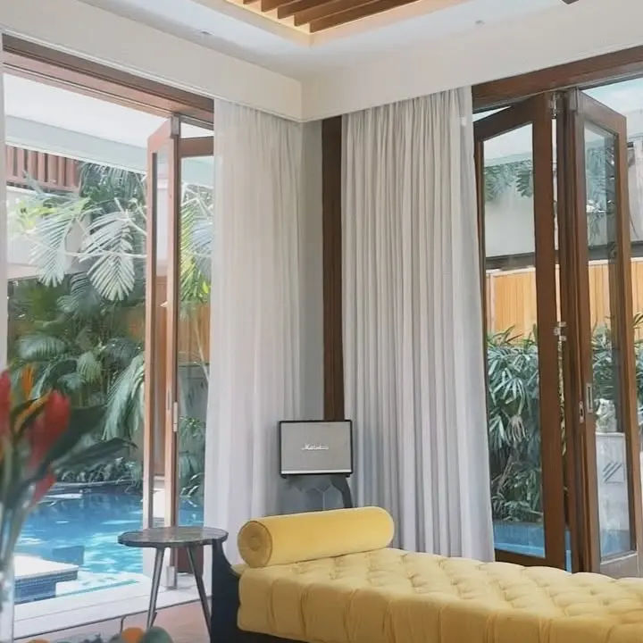 Alaya Furniturewala In Goa: Asanas, Aperol & Lifestyle
