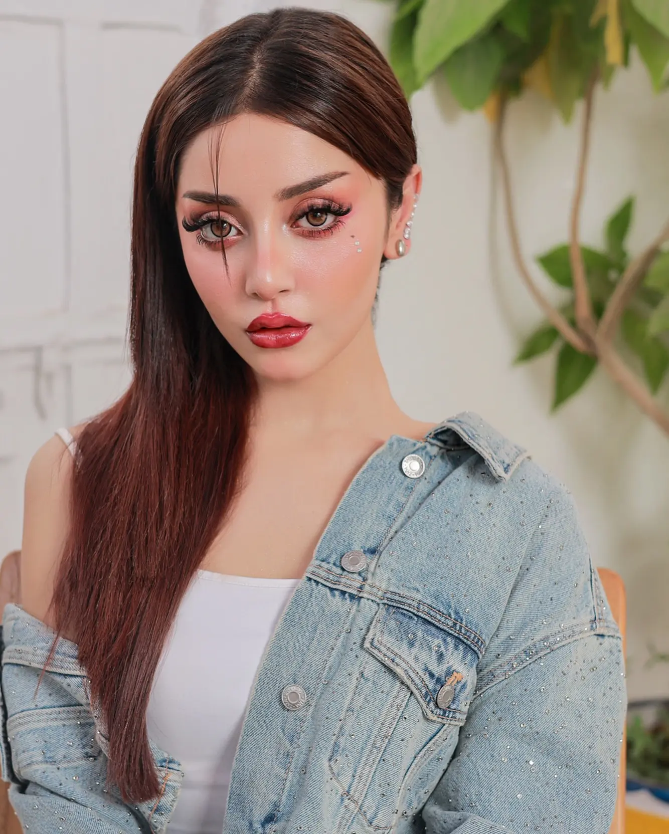 Alizeh Shah’s Bold Self-Expression