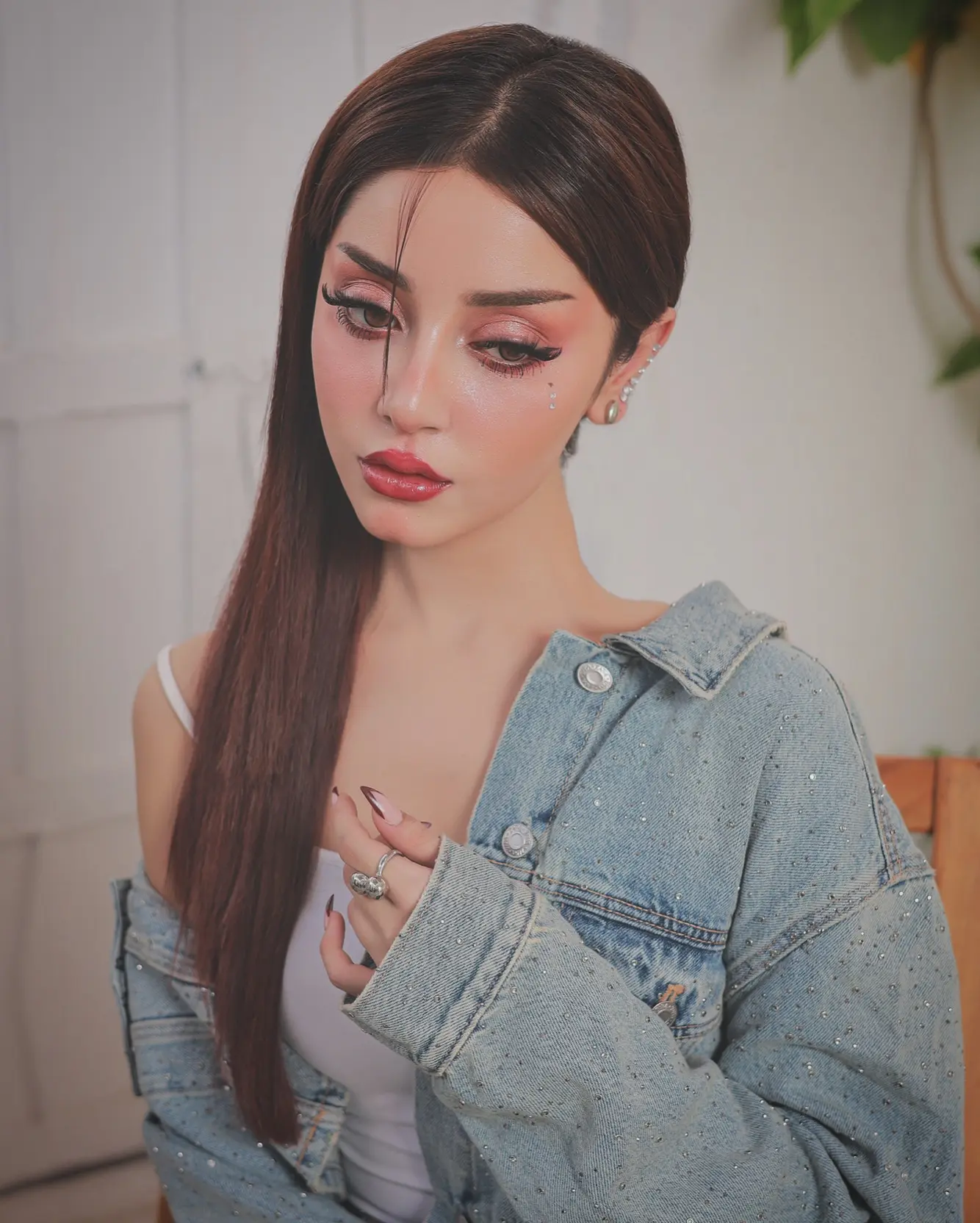 Alizeh Shah’s Bold Self-Expression