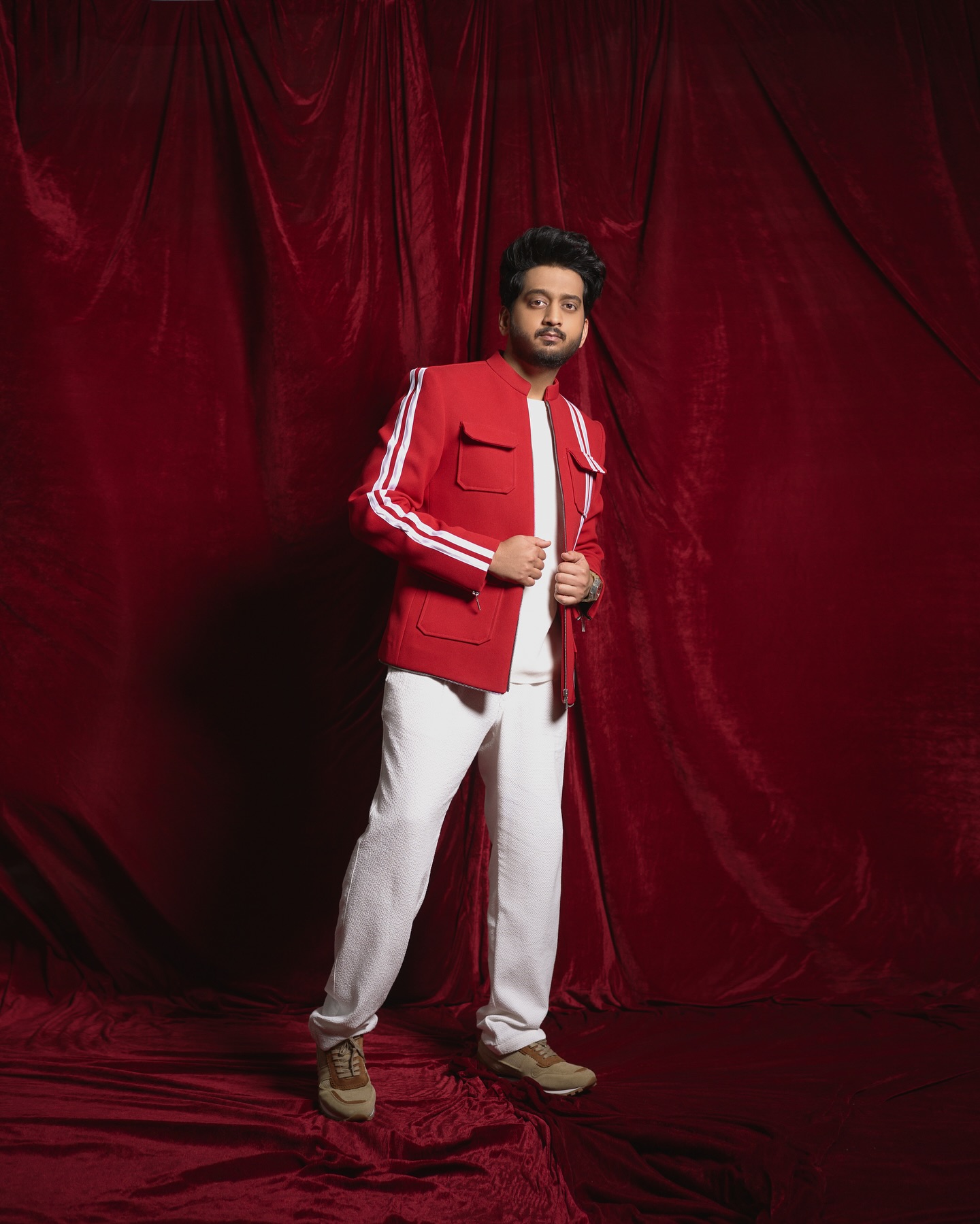 Amey Wagh Unveils Bold Red Alert Look
