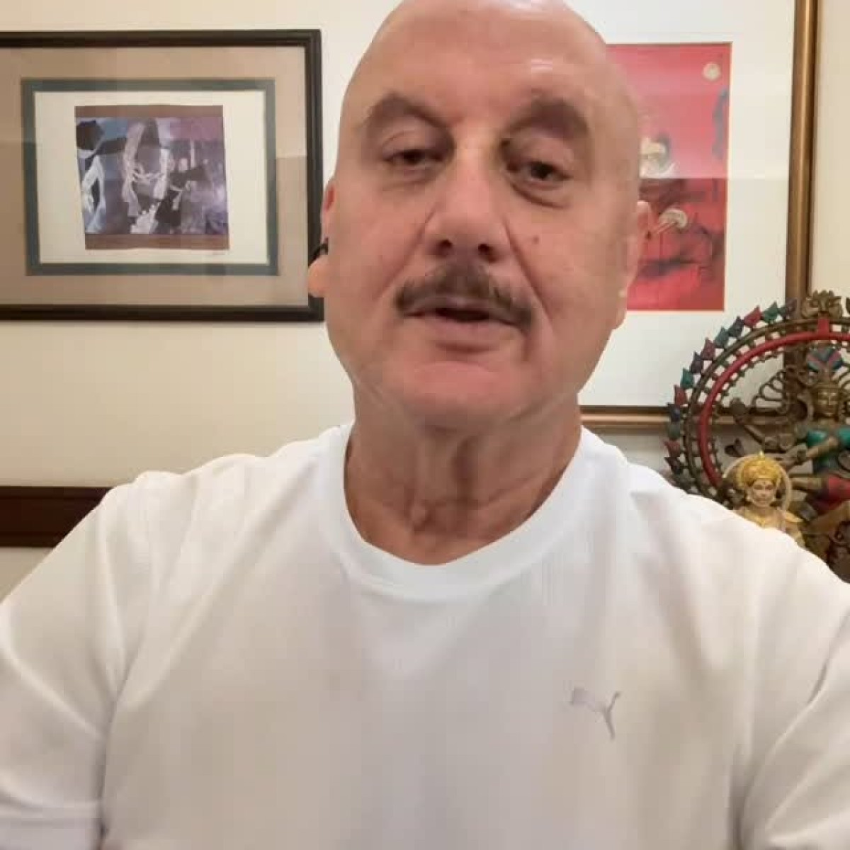 Anupam Kher inspires with heartfelt words, uniting hearts and stirring true national pride