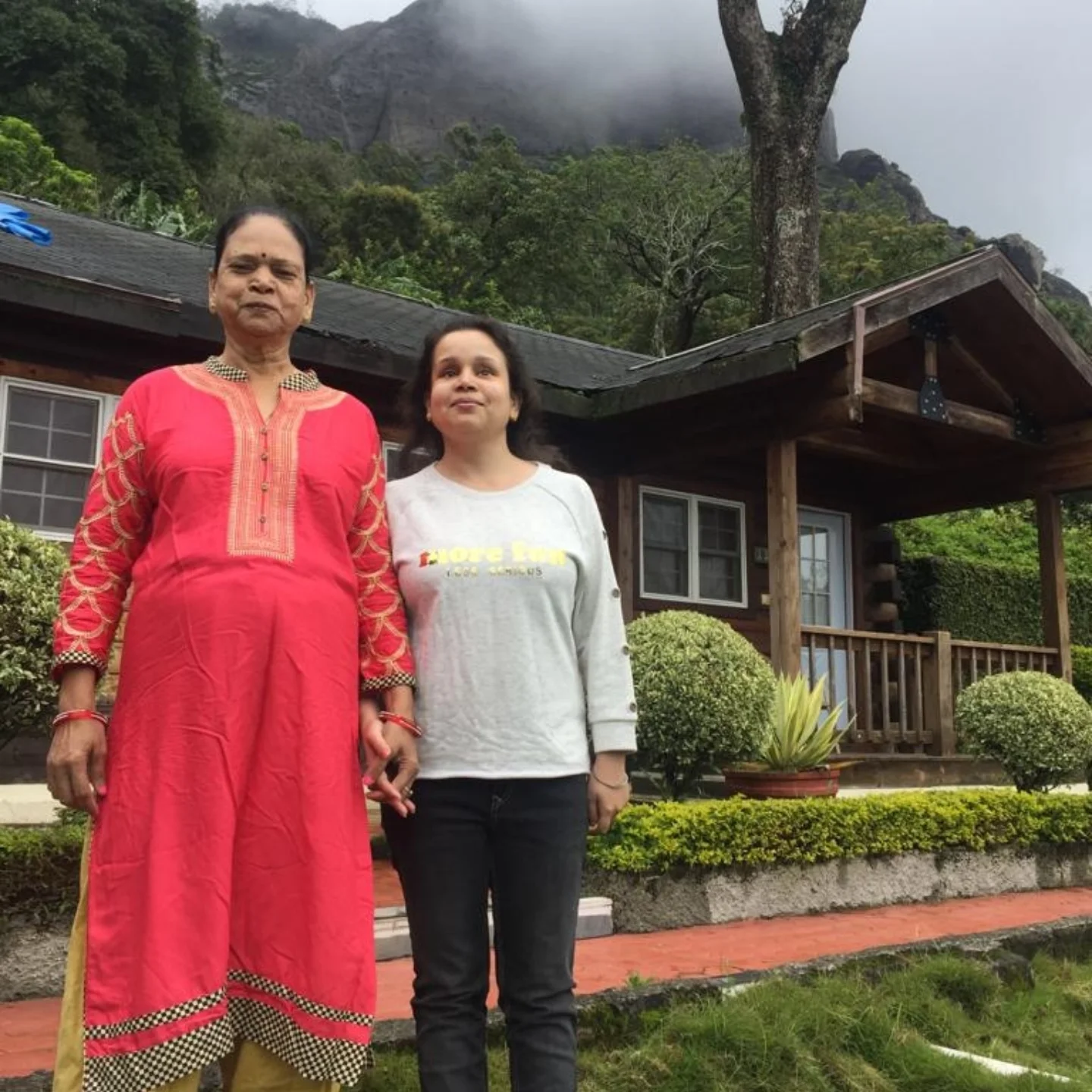 Anurag Sharma Pays Tribute To Mother India