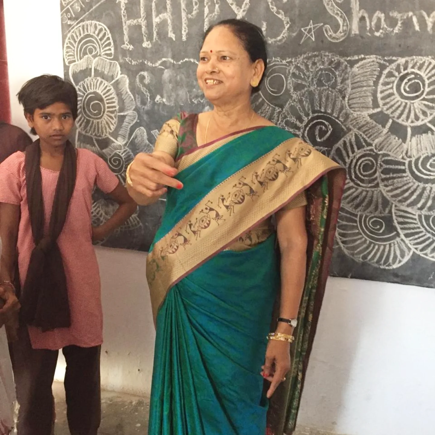 Anurag Sharma Pays Tribute To Mother India