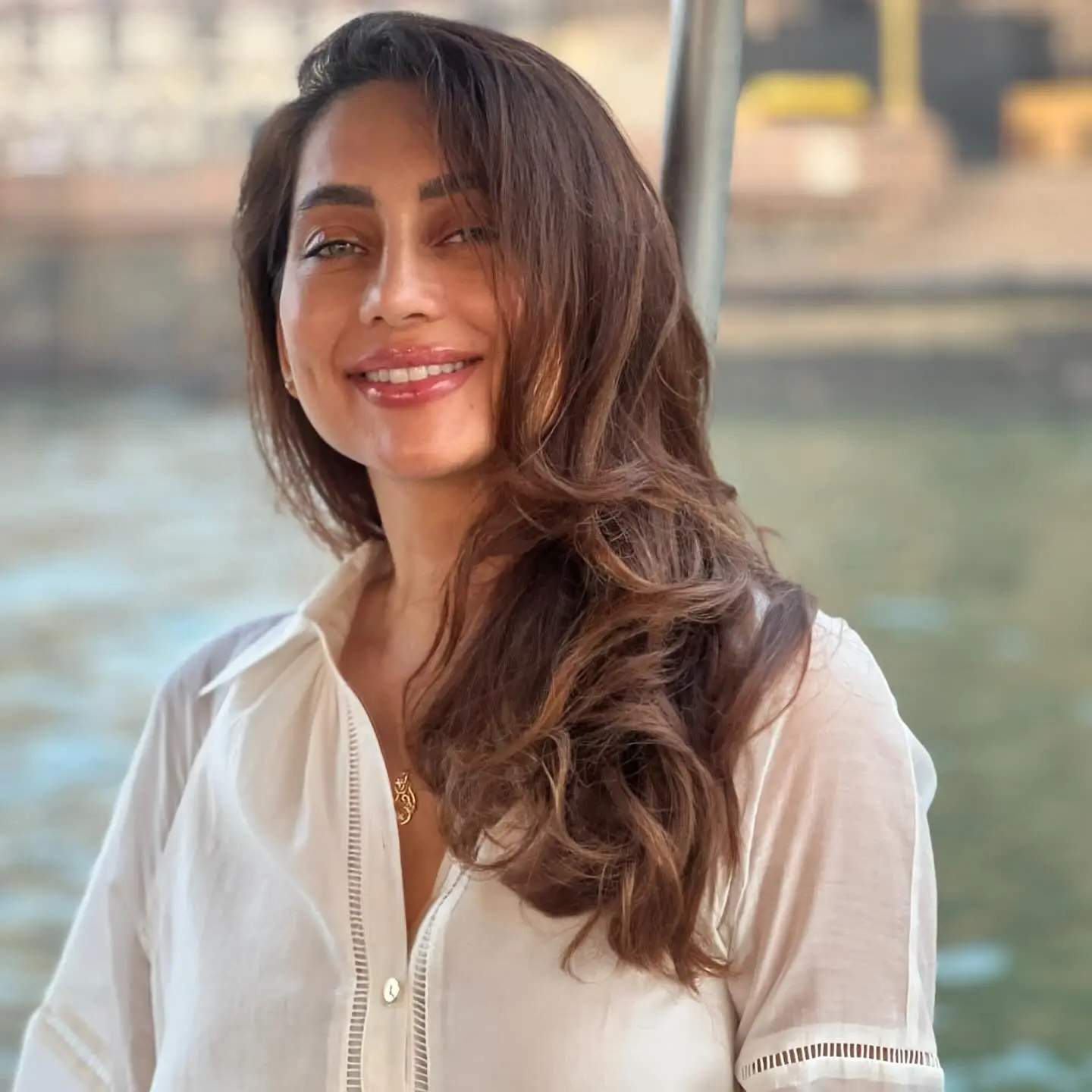 Anusha Dandekar's Style: Which Look Wins?