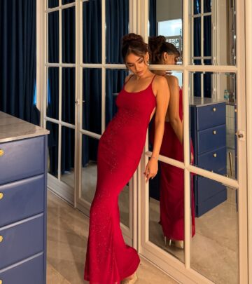 Anushka Sen Stuns In Bold Night Look