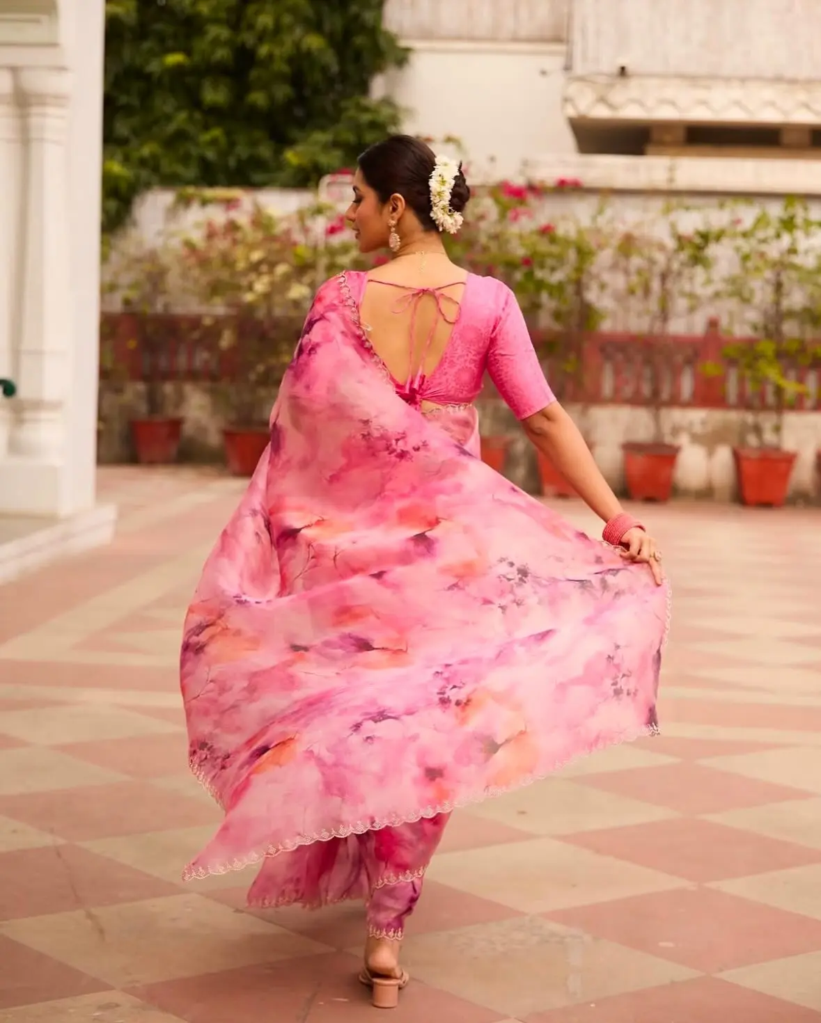 Anushkaa Luhar's Life Lately Update