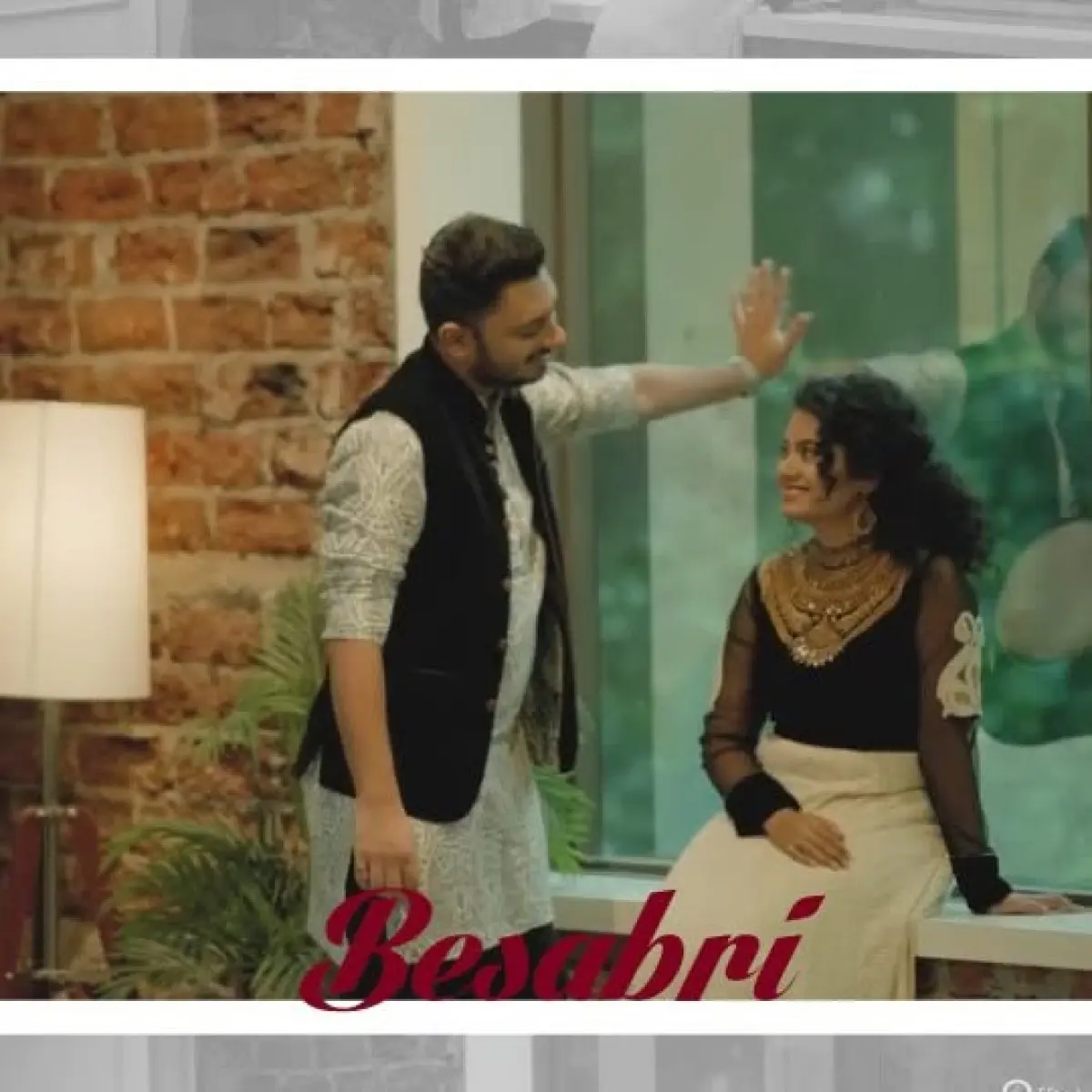 Anwesshaa Ignites Buzz With New Besabri Reel Musical charm and heartfelt moments compound as singer captivates fans in a dazzling reel.