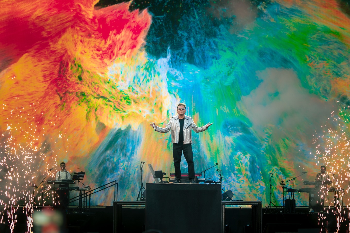 AR Rahman Thanks Clan at Waves Summit India