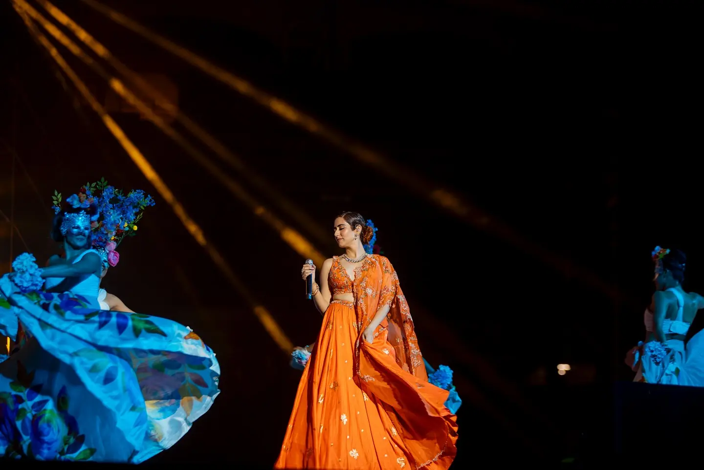 AR Rahman's Wonderment Tour Premiere Unites 40,000 Hearts