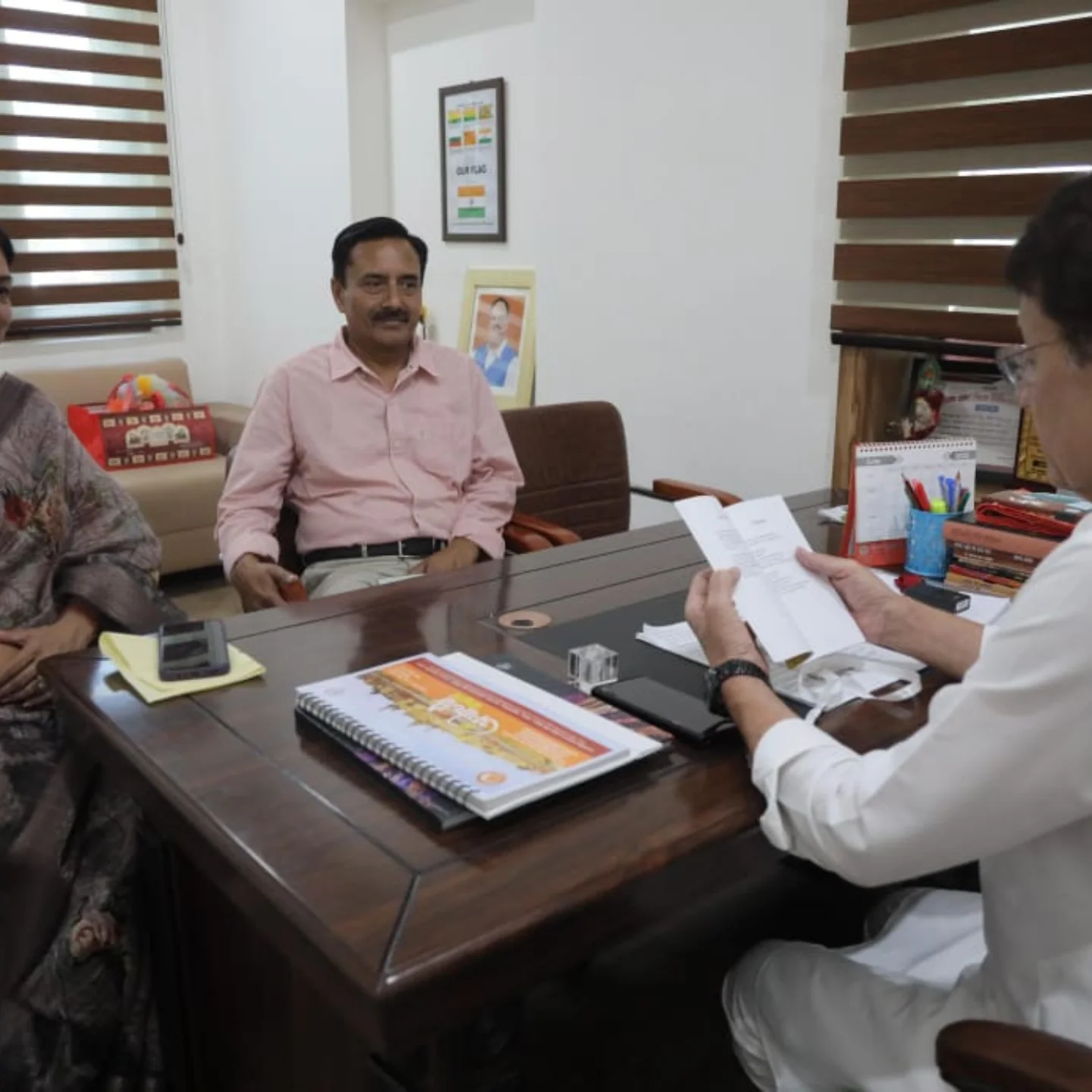 Arun Govil Meets Locals At Meerut Sansad Karyalaya