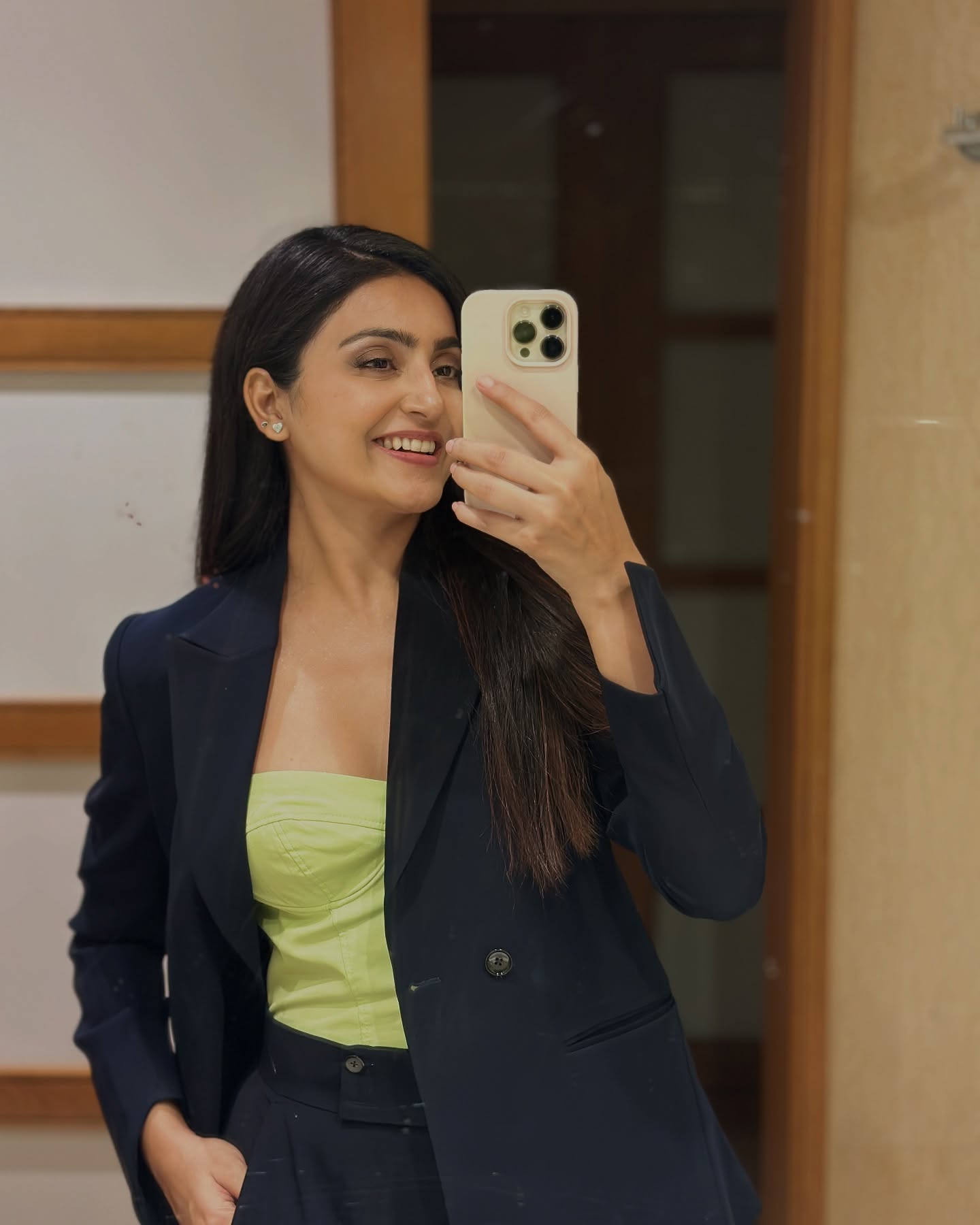 Avantika Mishra Embraces New Beginnings In Style