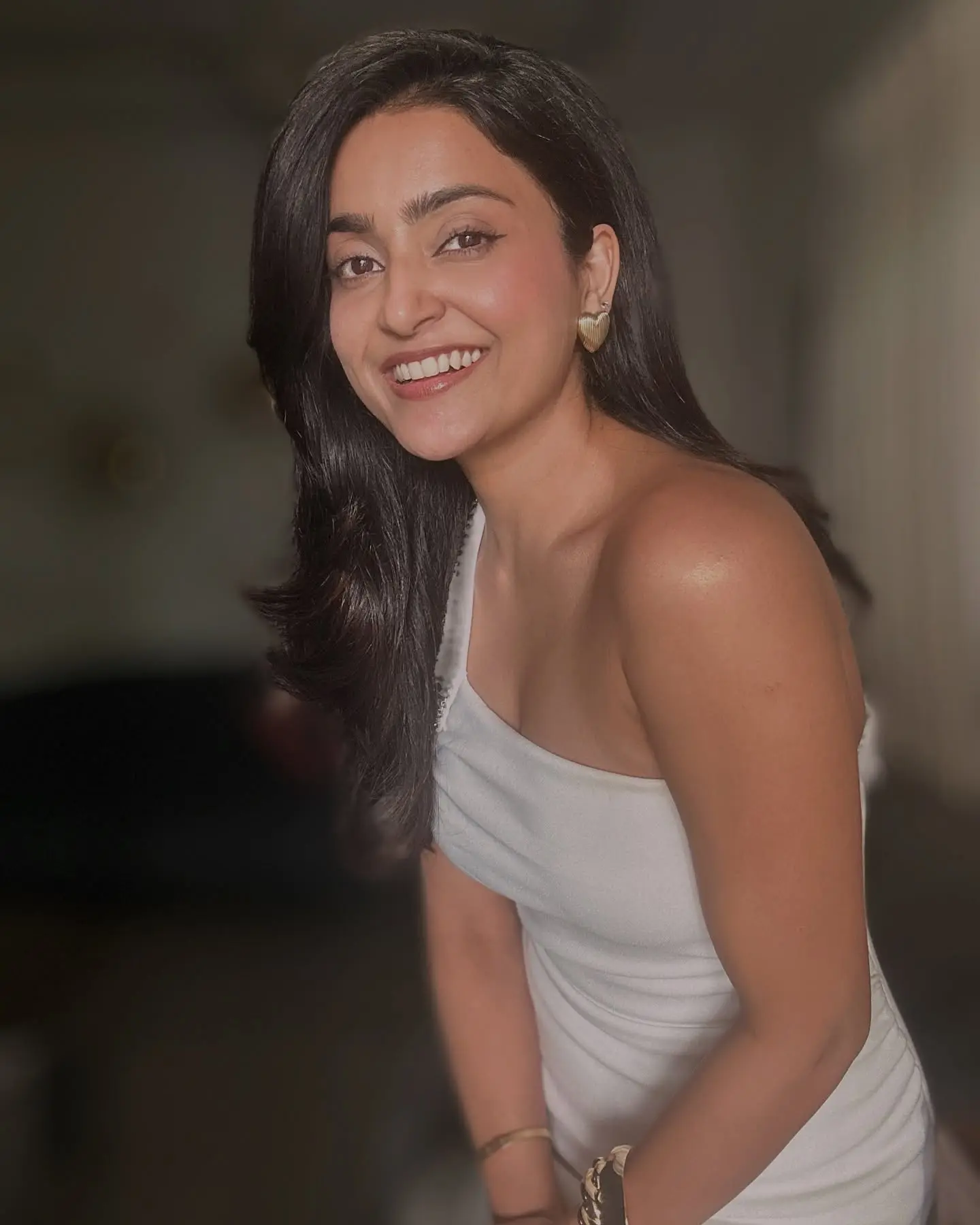 Avantika Mishra Radiates Blessings