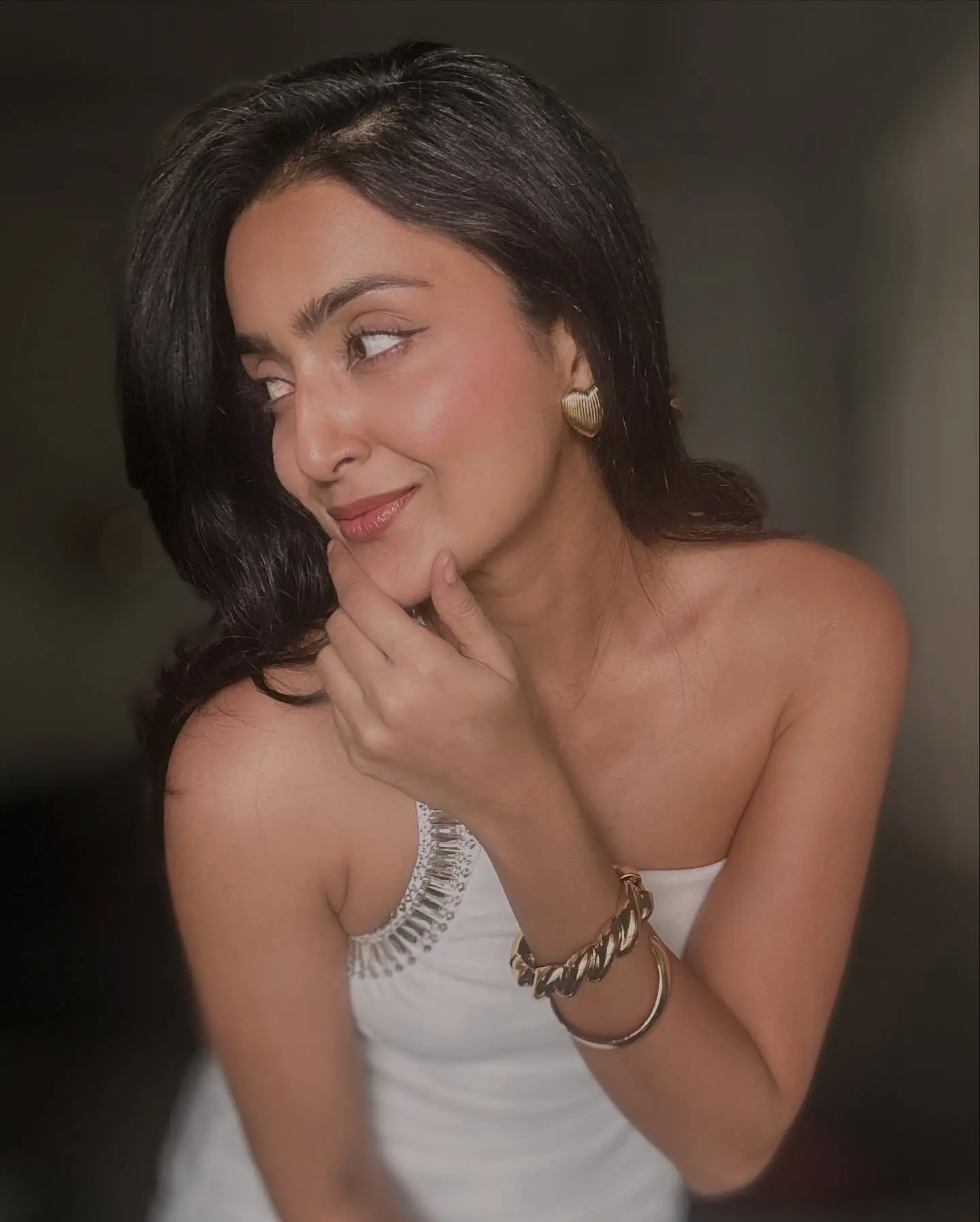 Avantika Mishra Radiates Blessings