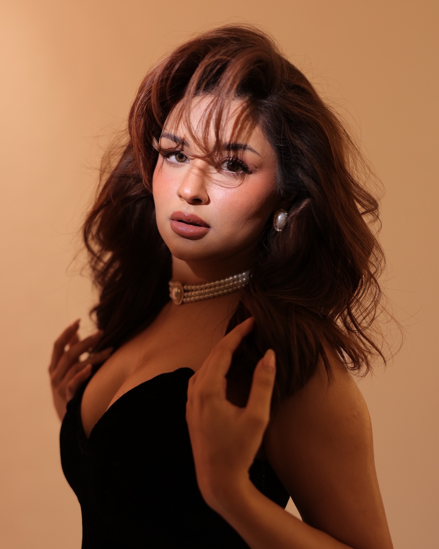 Avneet Kaur Serves Sweet, Salty, Spicy Vibes Avneet Kaur dazzles on Insta with bold cocktails and chic, flavor-infused looks that wow!!