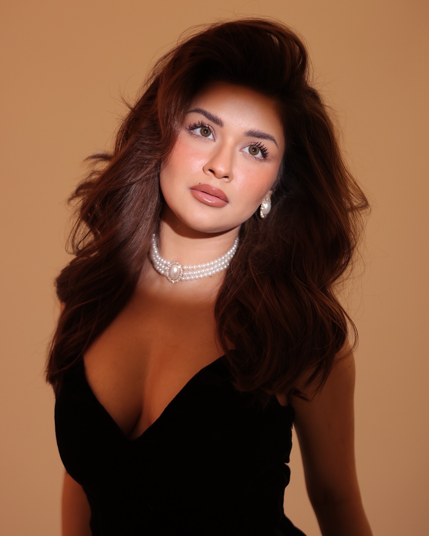 Avneet Kaur Serves Sweet, Salty, Spicy Vibes