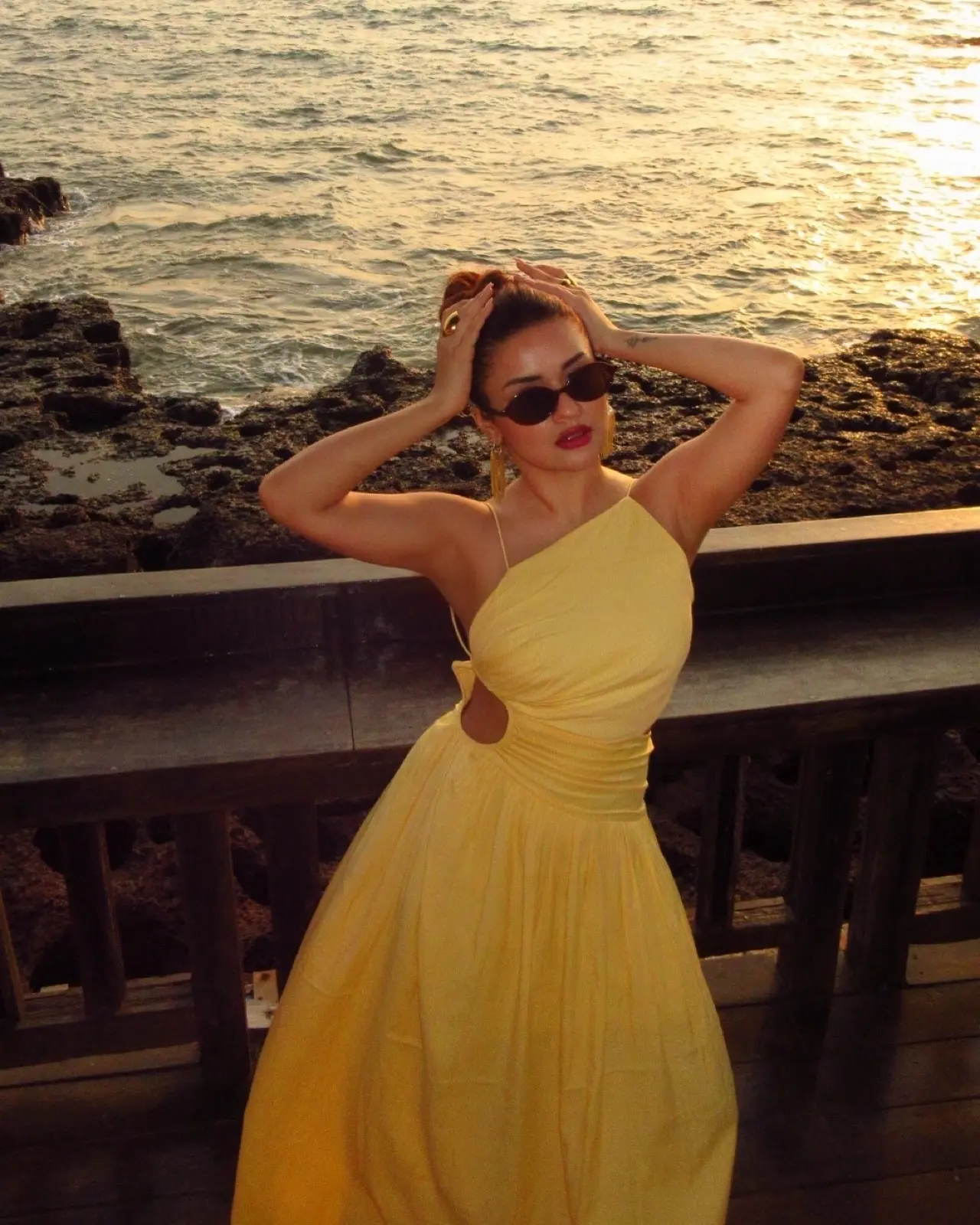 Avneet Kaur Shines In Vibrant Costume Look