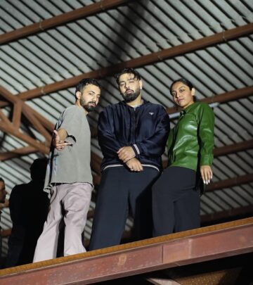 Badshah Shines In Galiyon Ke Ghalib Video